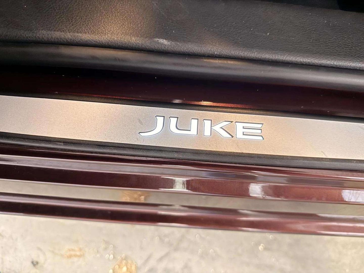 Nissan JUKE 1.0 DIG-T 114cv N-Connecta