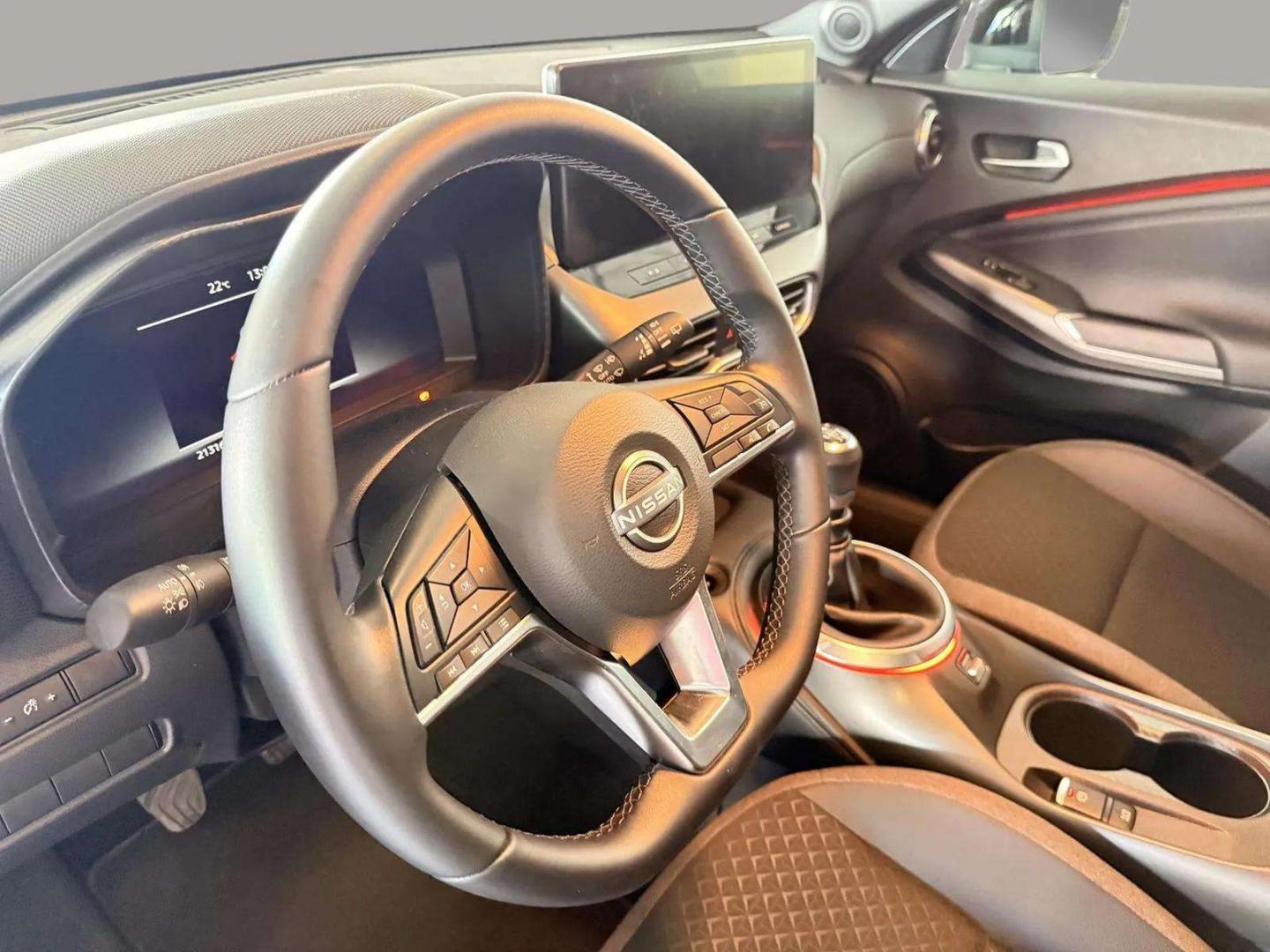 Nissan JUKE 1.0 DIG-T 114cv N-Connecta