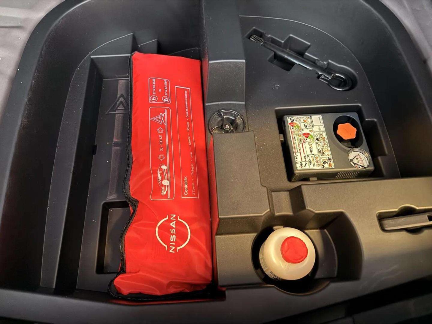 Nissan JUKE 1.0 DIG-T 114cv N-Connecta