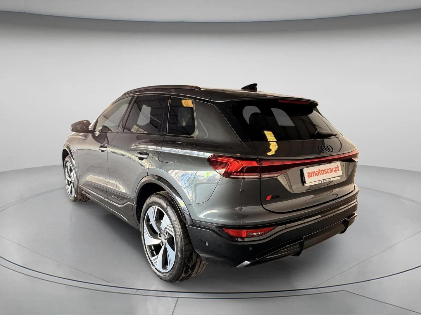 Audi Q6 e-tron e-tron performance SE