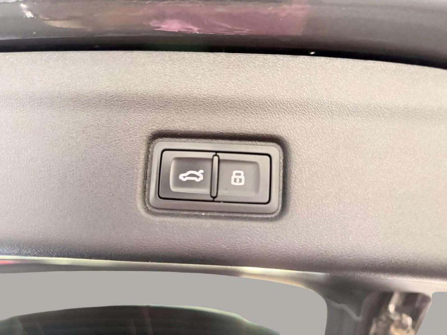 Audi Q6 e-tron e-tron performance SE
