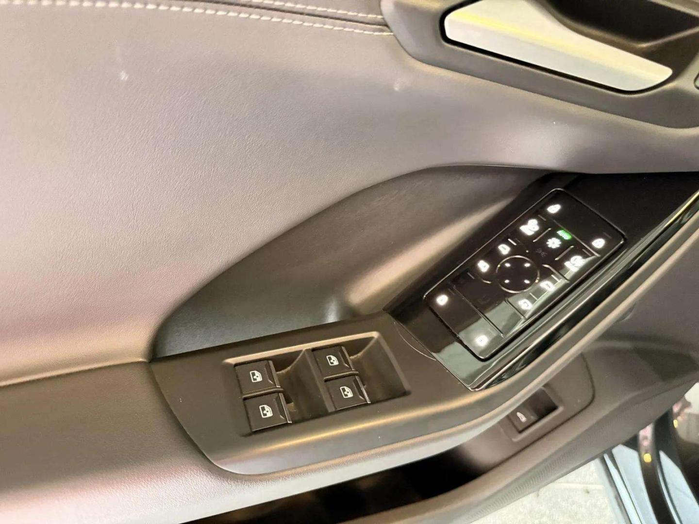 Audi Q6 e-tron e-tron performance SE