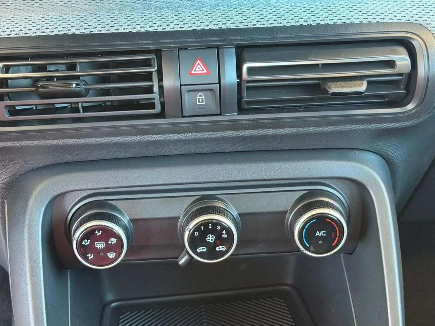 Citroen C3 1.2 Turbo 100 CVM6 PLUS
