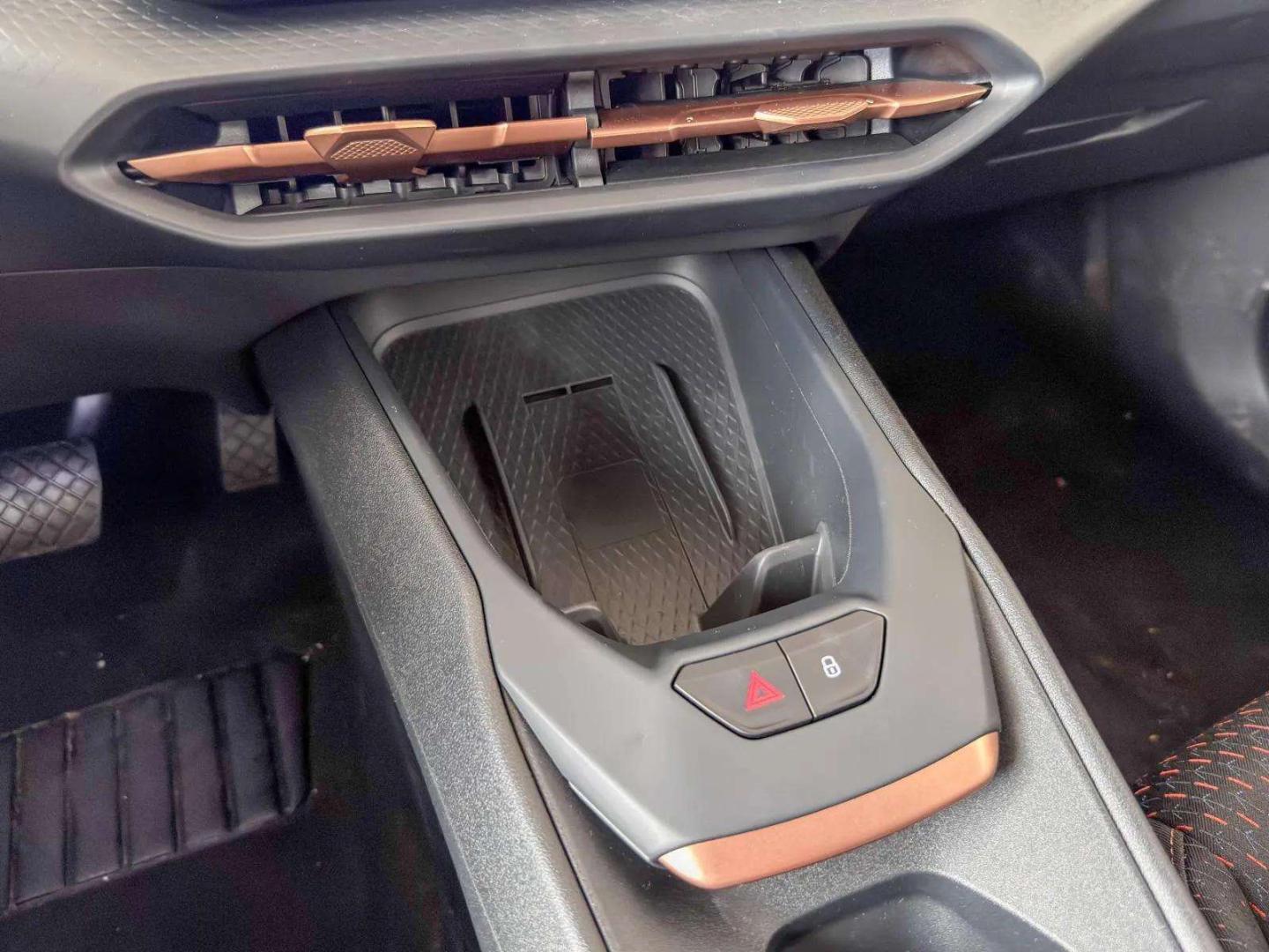 Cupra Raval Raval Plus - Bateria 38,5 kWh