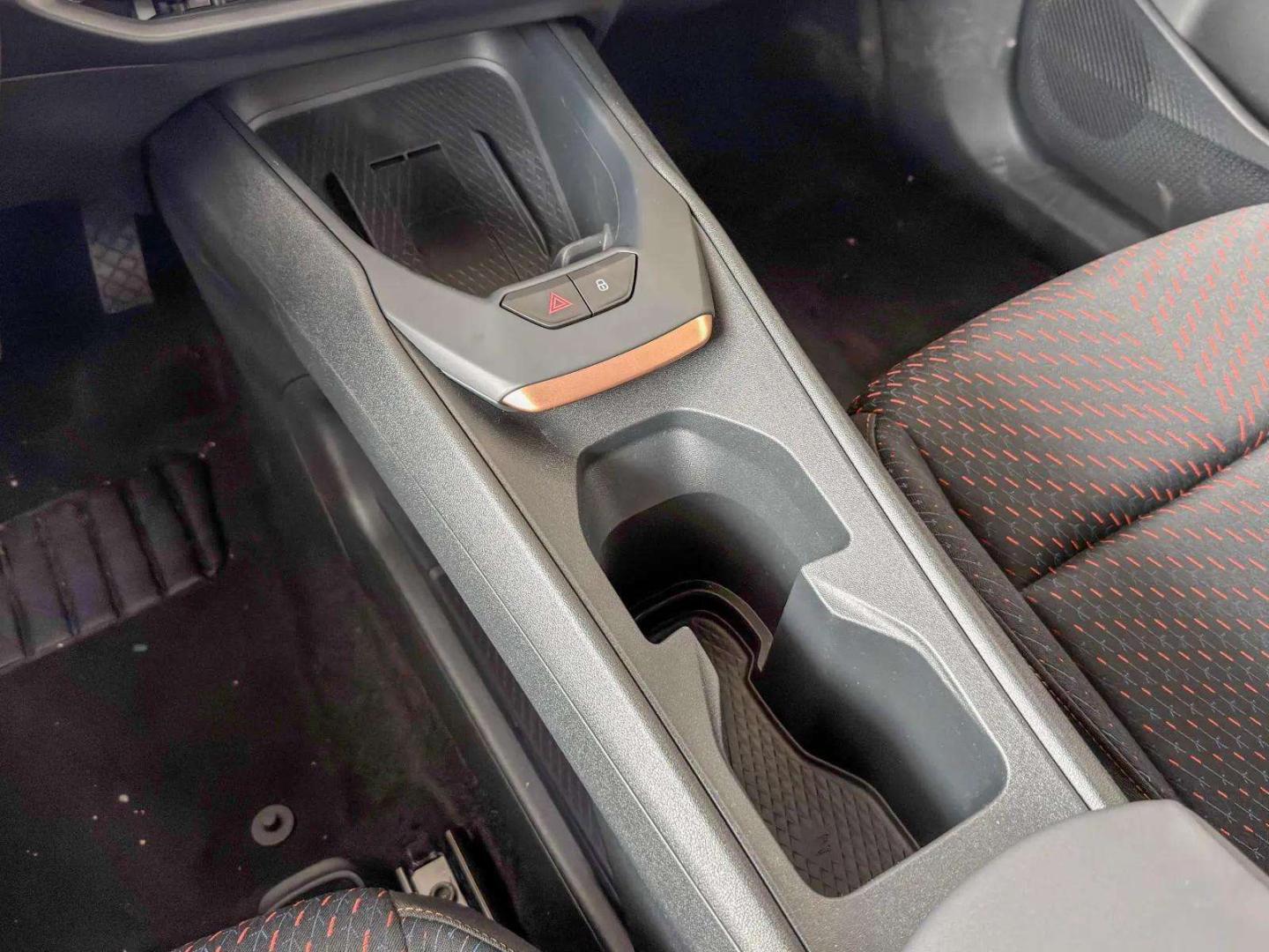Cupra Raval Raval Plus - Bateria 38,5 kWh
