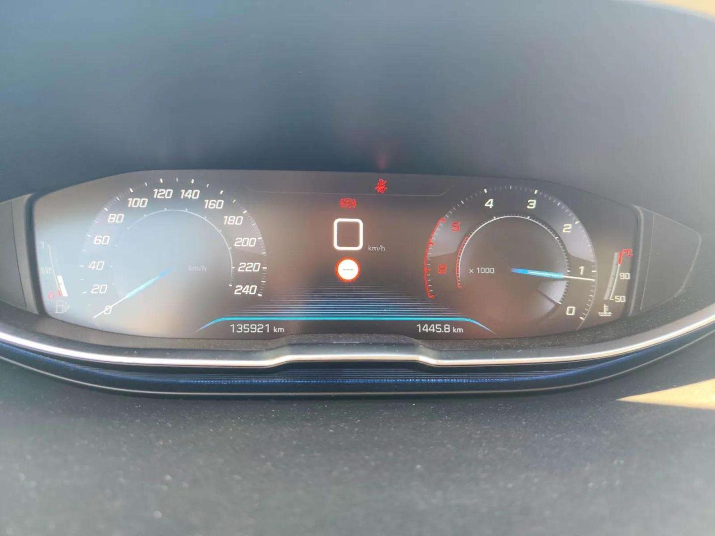 Peugeot 3008 Allure 1.5 BlueHDi 130 Eu 6.2d BC CVM6