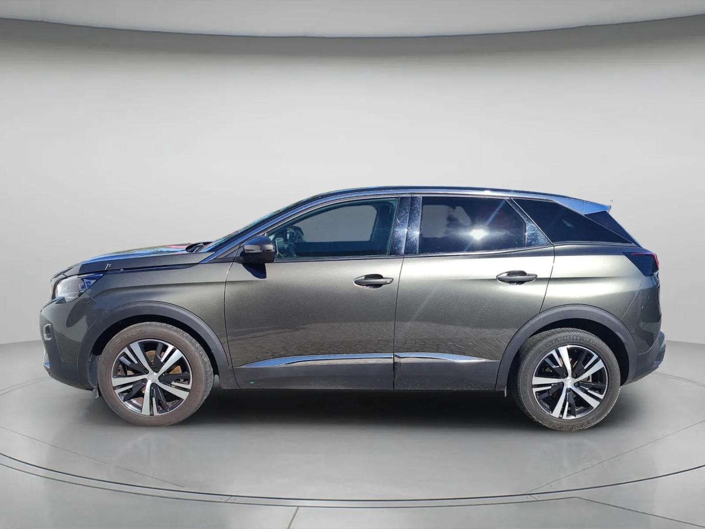 Peugeot 3008 Allure 1.5 BlueHDi 130 Eu 6.2d BC CVM6