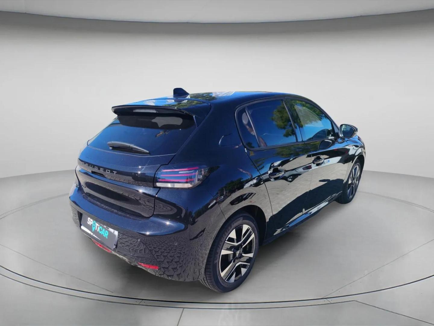 Peugeot 208 Allure Turbo 100 cv CVM6