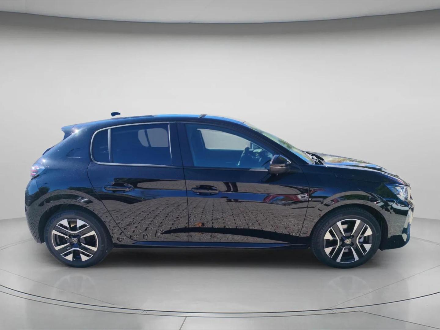 Peugeot 208 Allure Turbo 100 cv CVM6