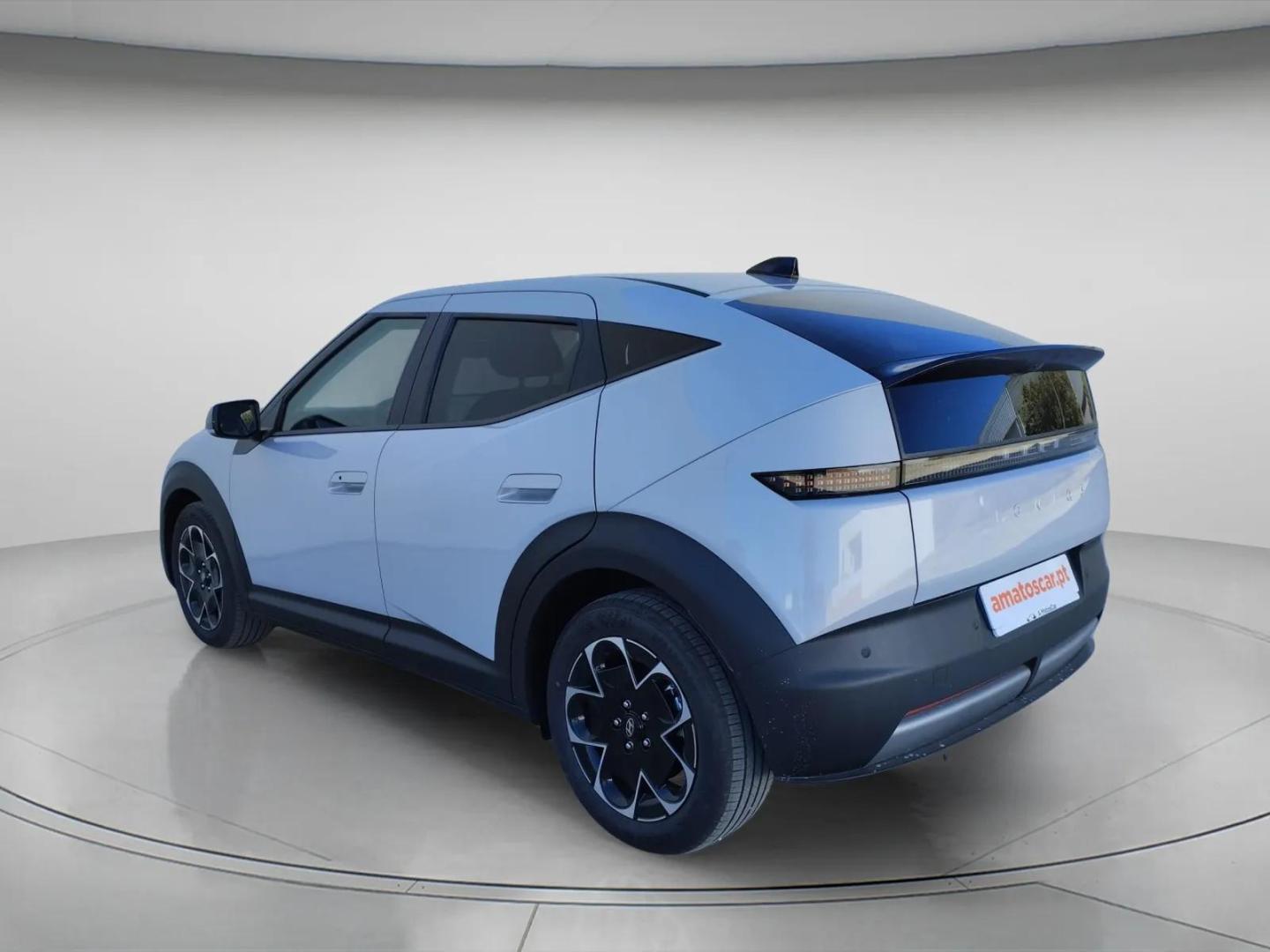 Hyundai IONIQ 3 EV Long Range Trend MY26