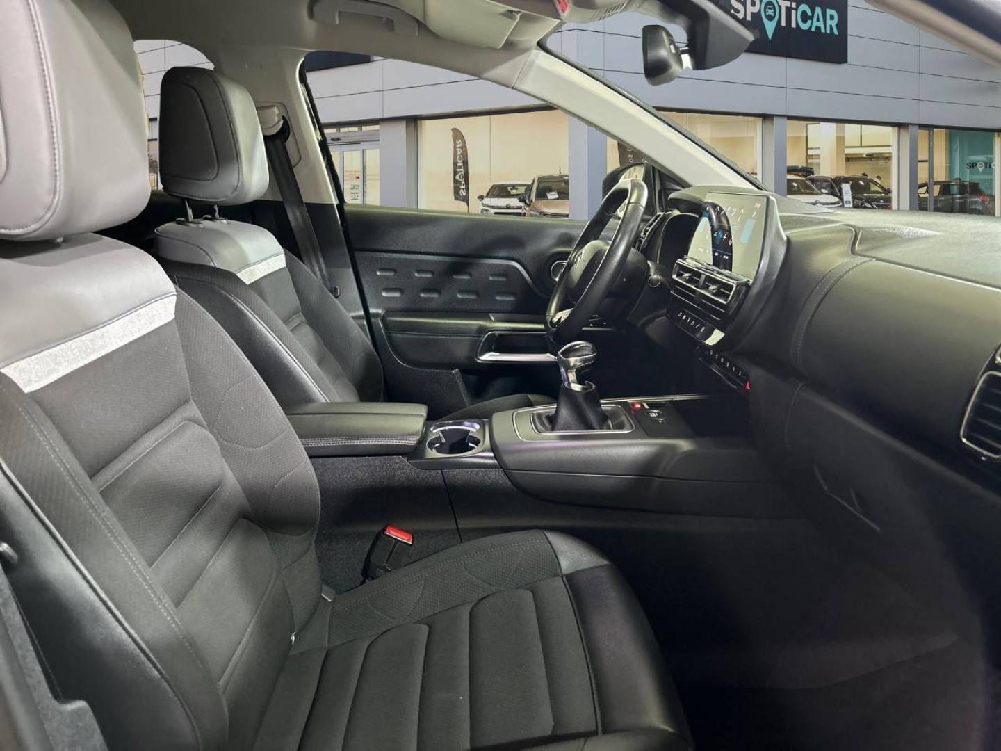 imagen swiper vehículo 17