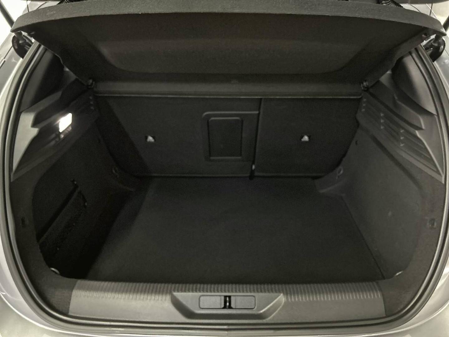 imagen swiper vehículo 6