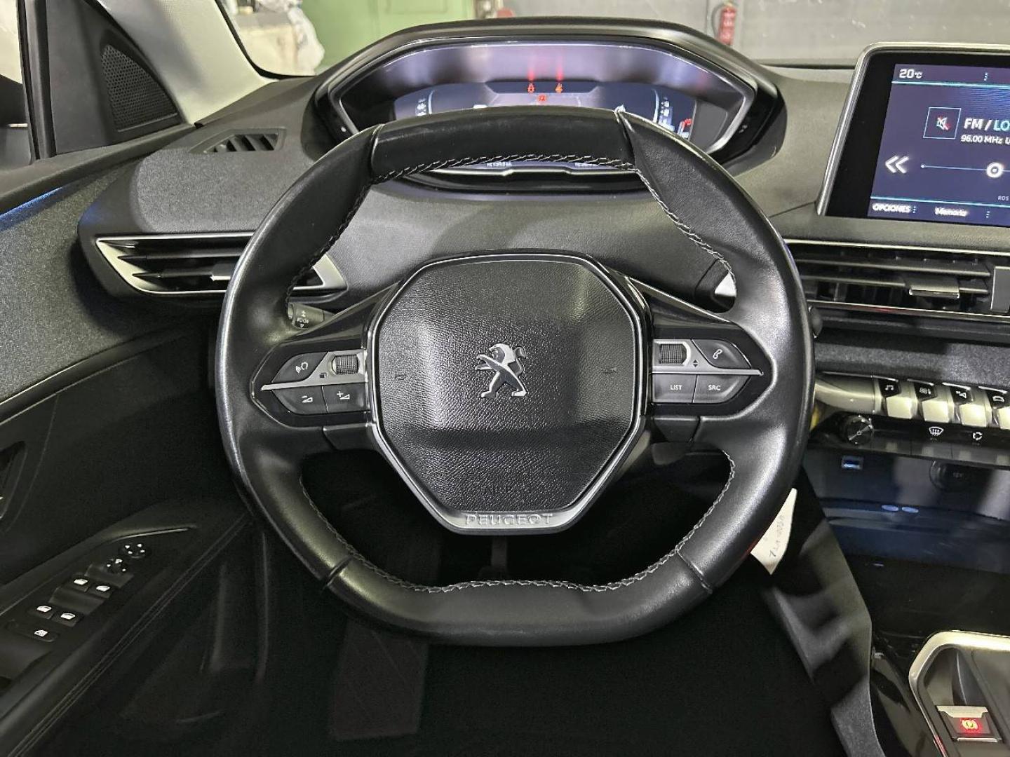 imagen swiper vehículo 9