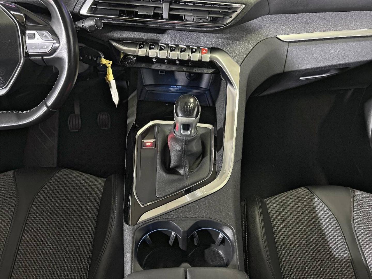 imagen swiper vehículo 14