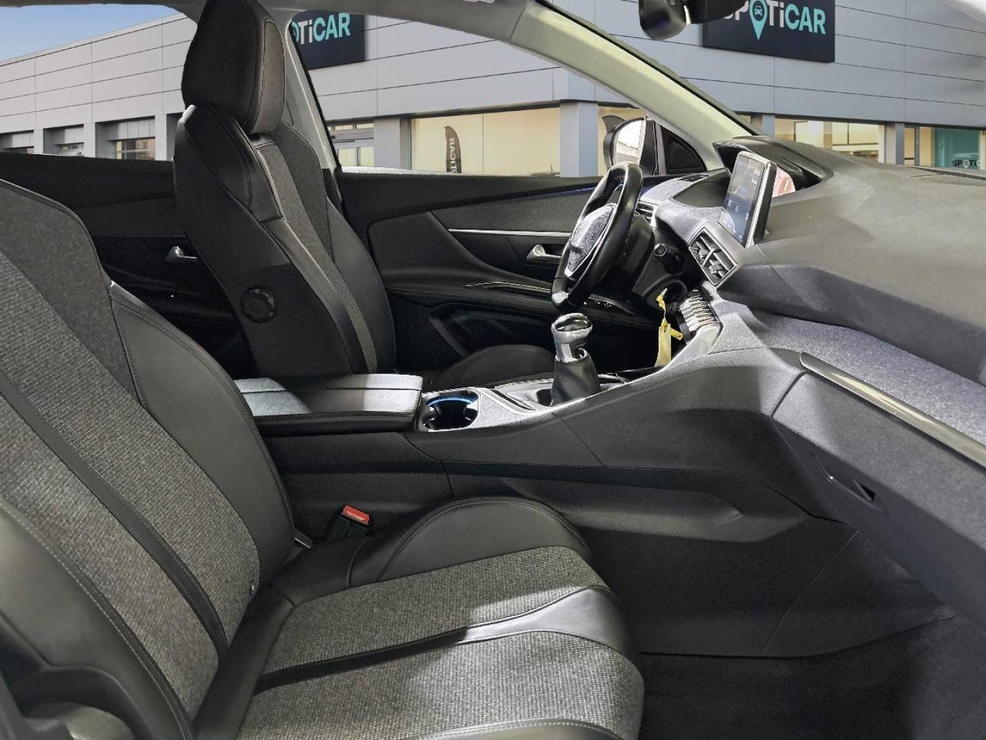 imagen swiper vehículo 17