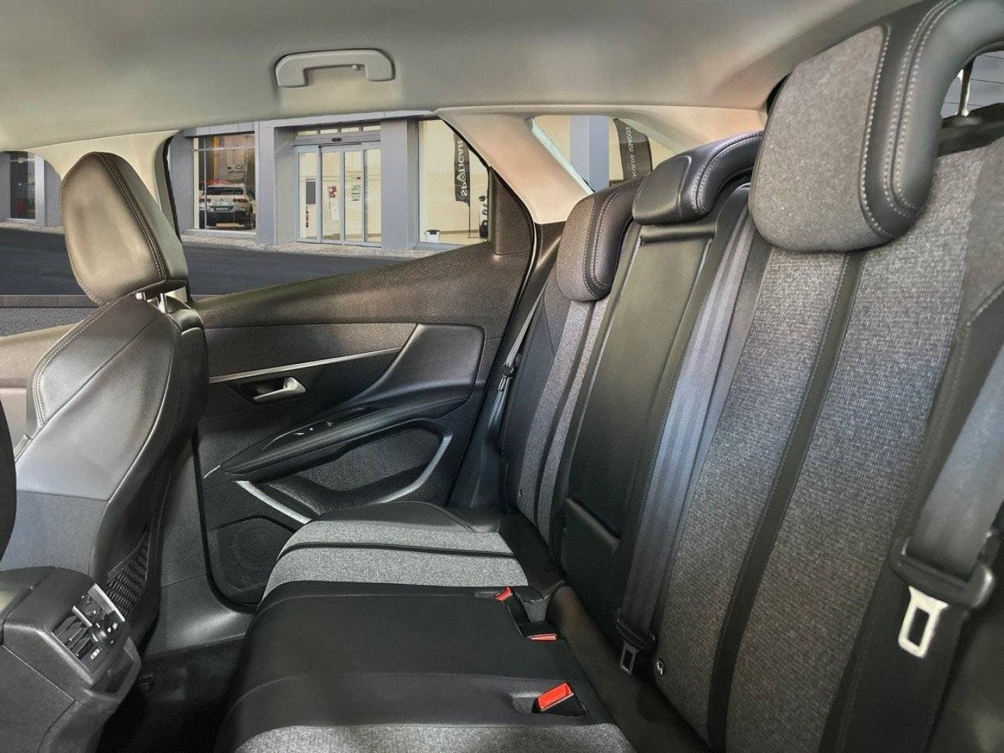 imagen swiper vehículo 12