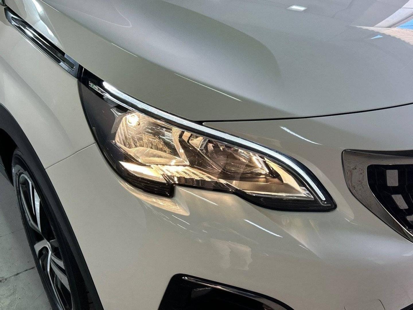 imagen swiper vehículo 15