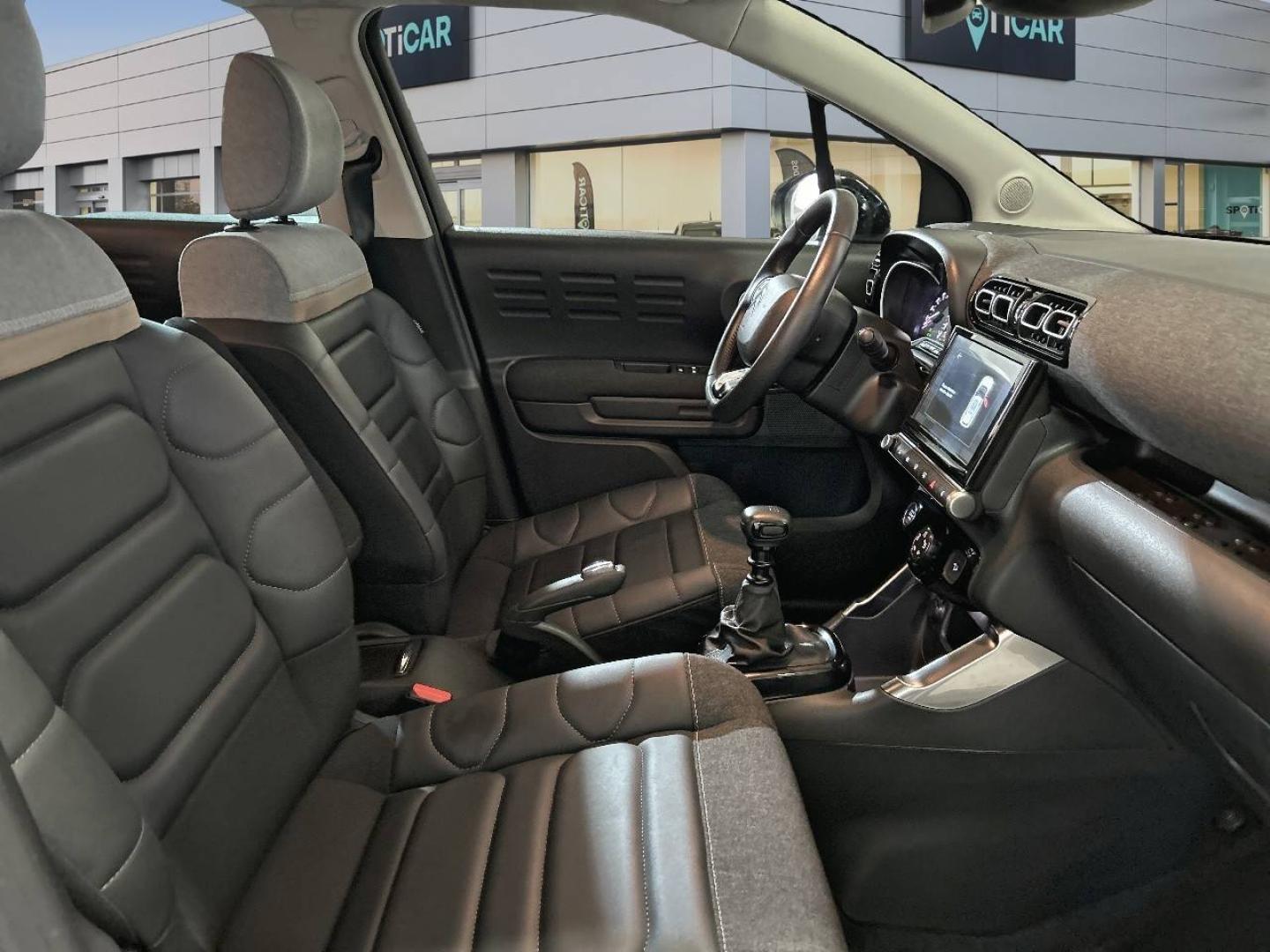 imagen swiper vehículo 17