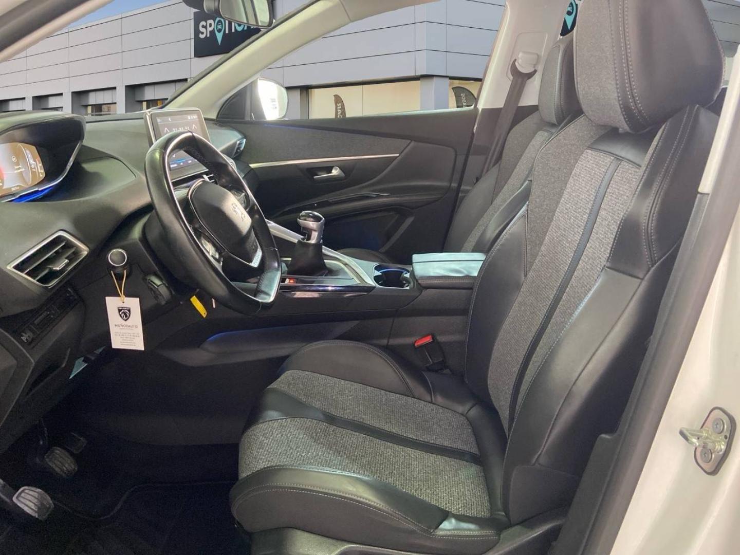 imagen swiper vehículo 11