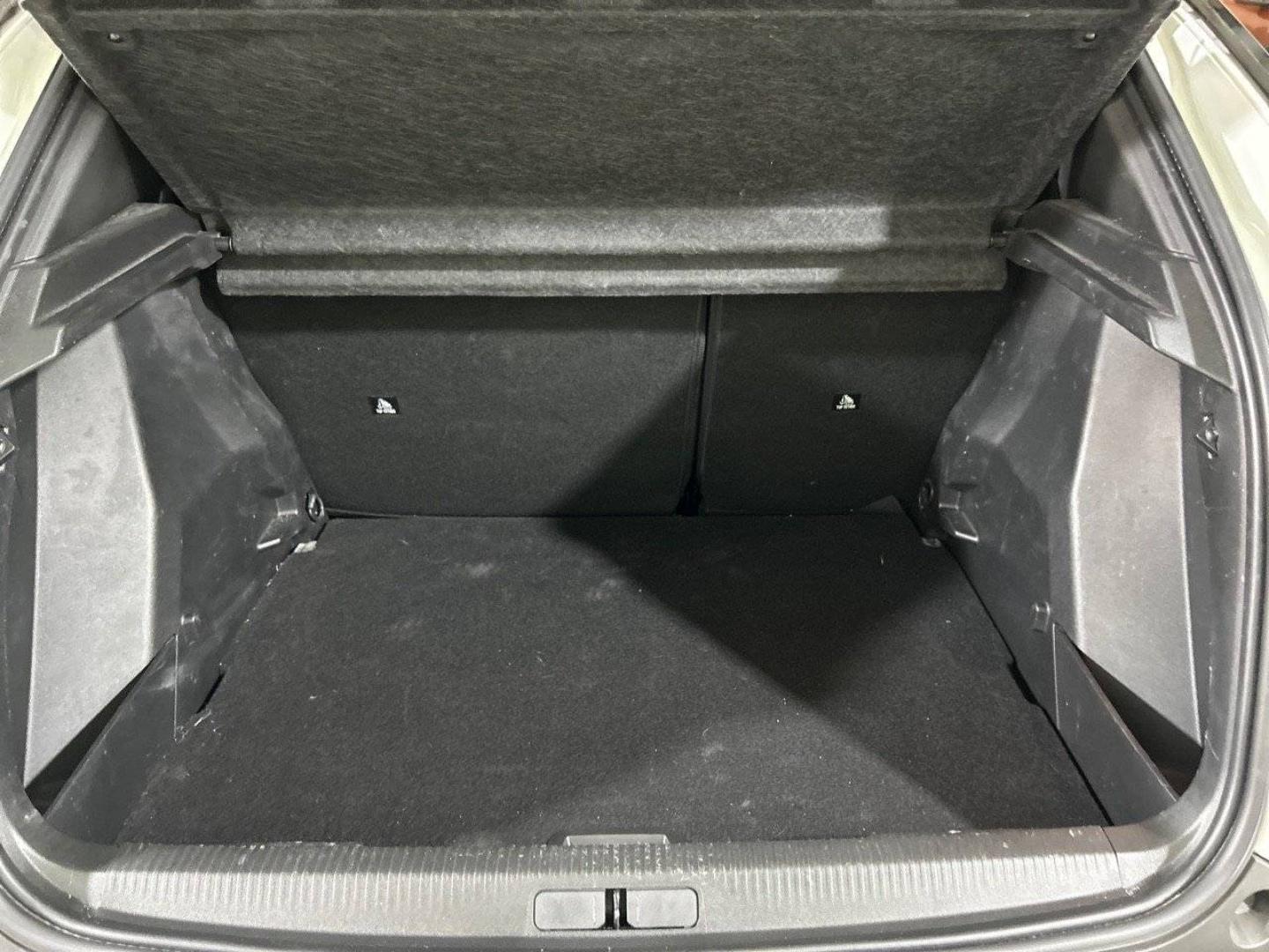 imagen swiper vehículo 6