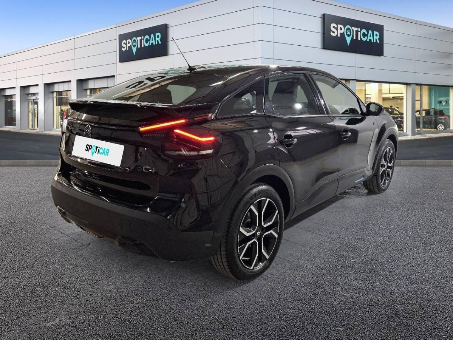 imagen swiper vehículo 4