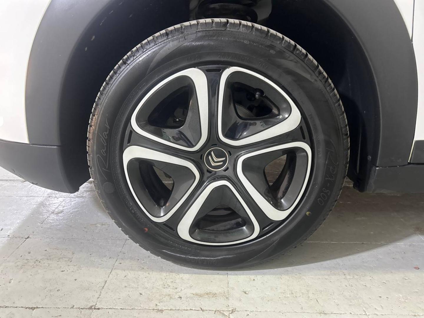 imagen swiper vehículo 13