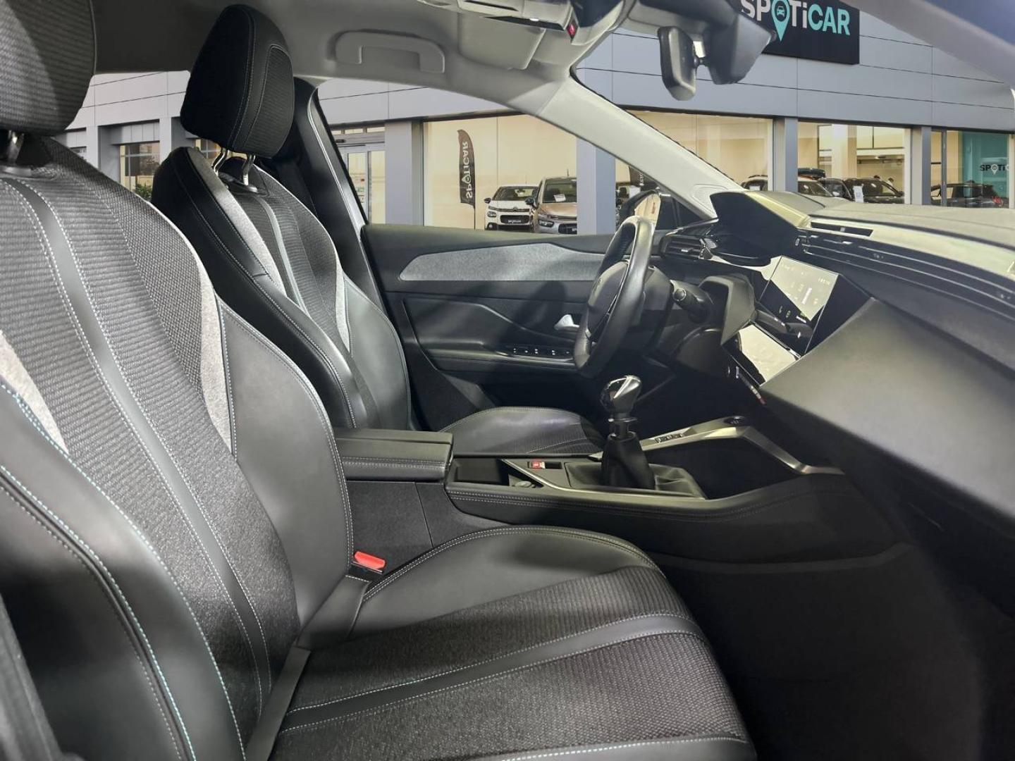 imagen swiper vehículo 17