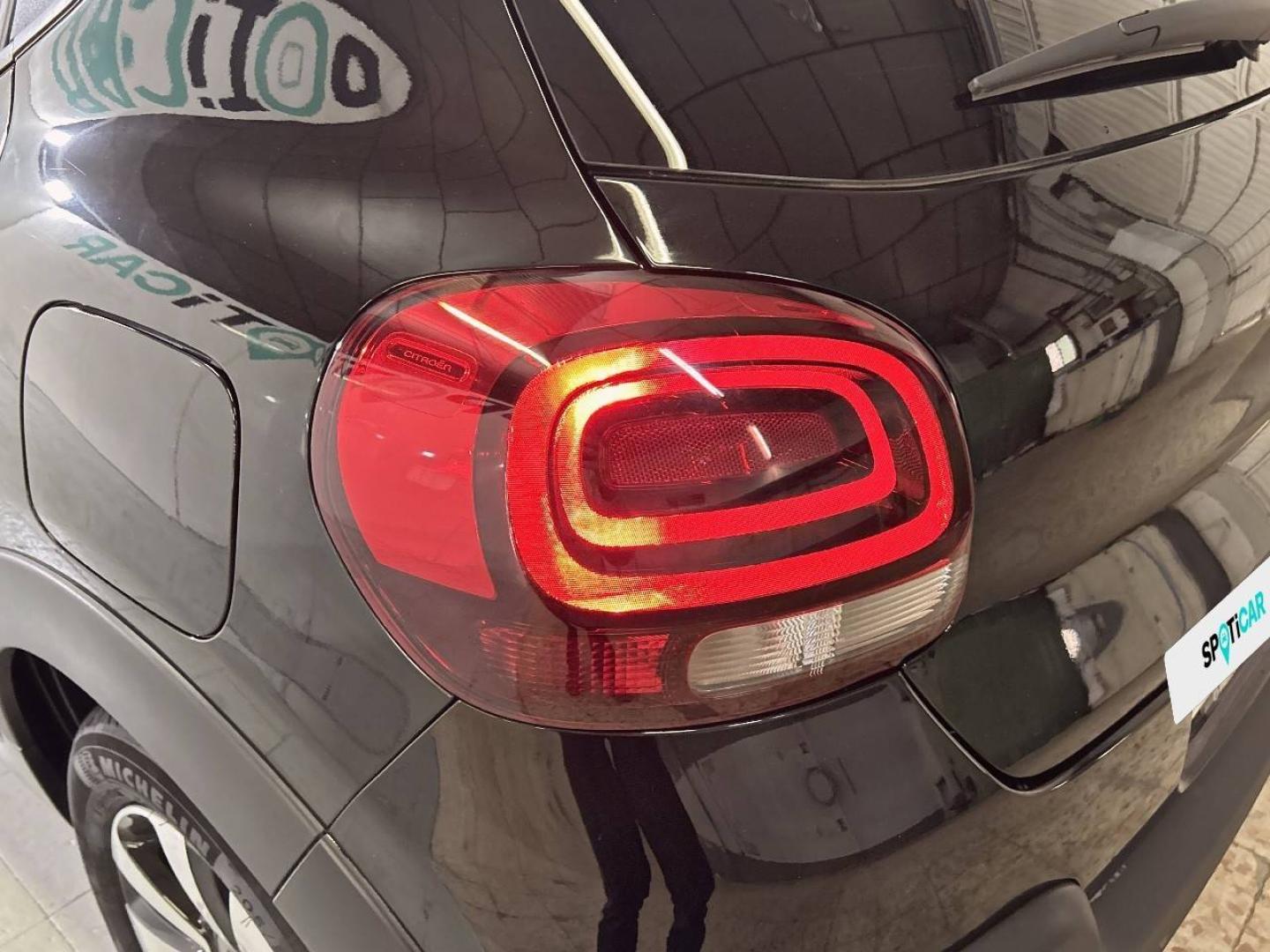 imagen swiper vehículo 16