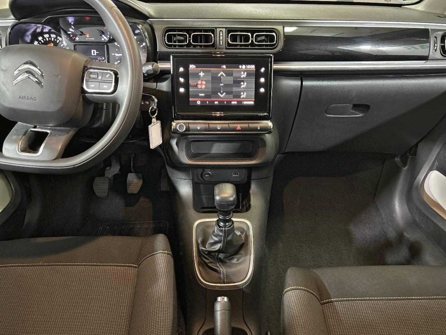 imagen swiper vehículo 14