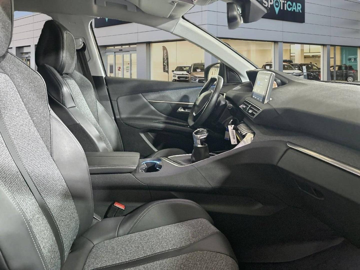 imagen swiper vehículo 17