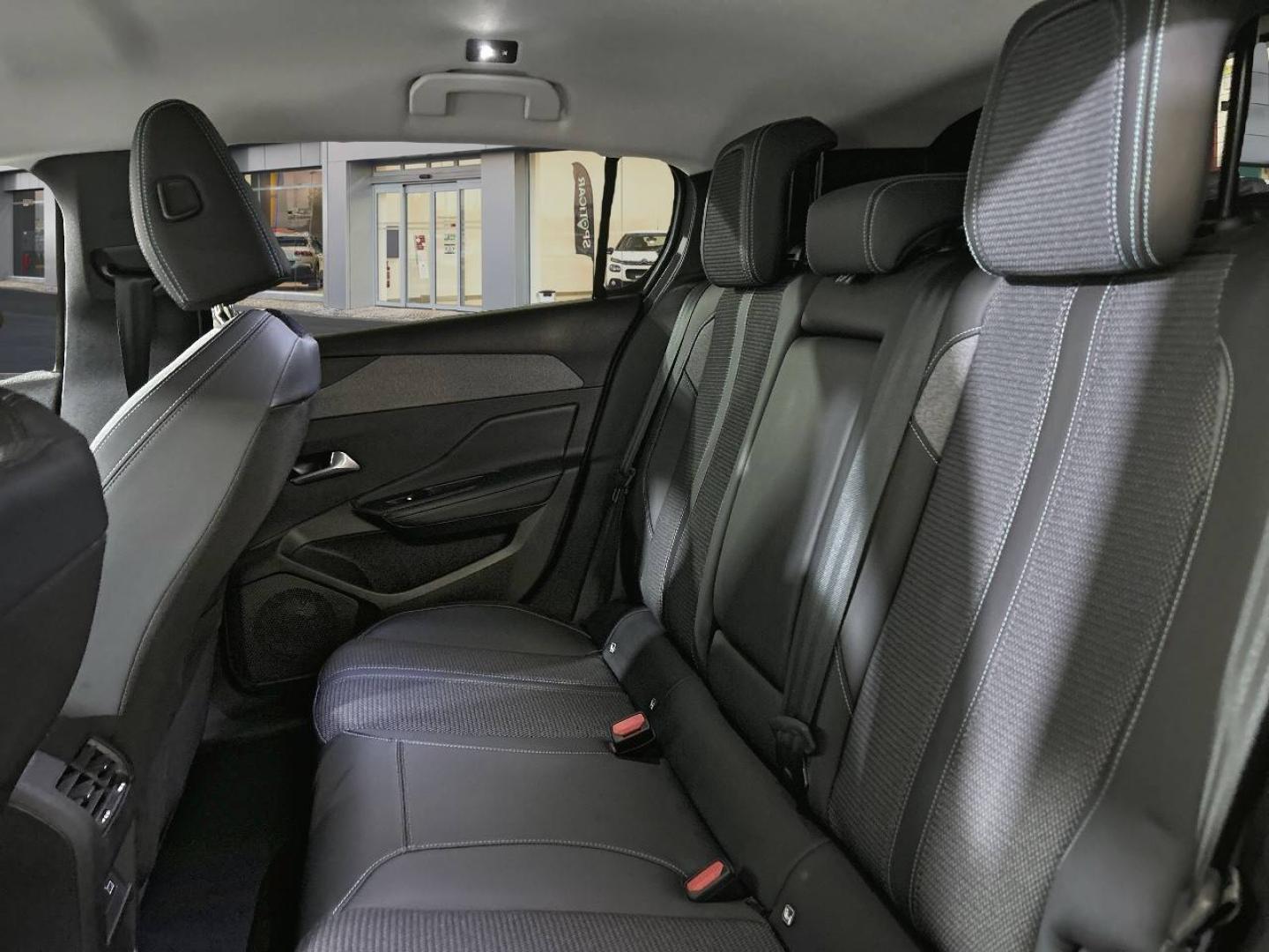 imagen swiper vehículo 12