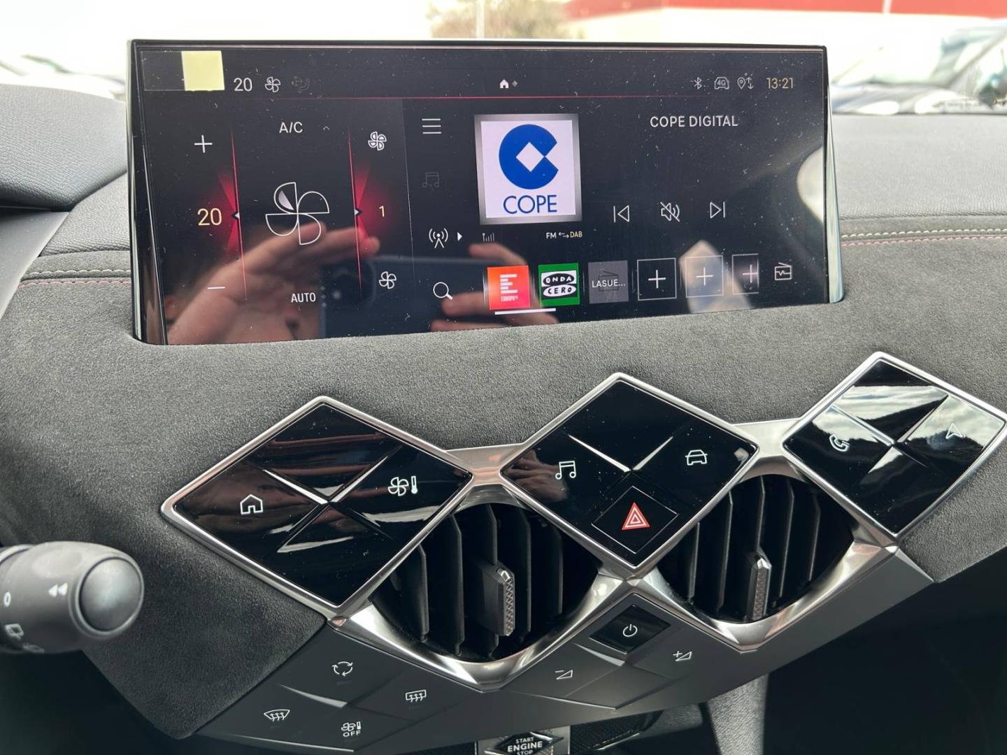 imagen swiper vehículo 17