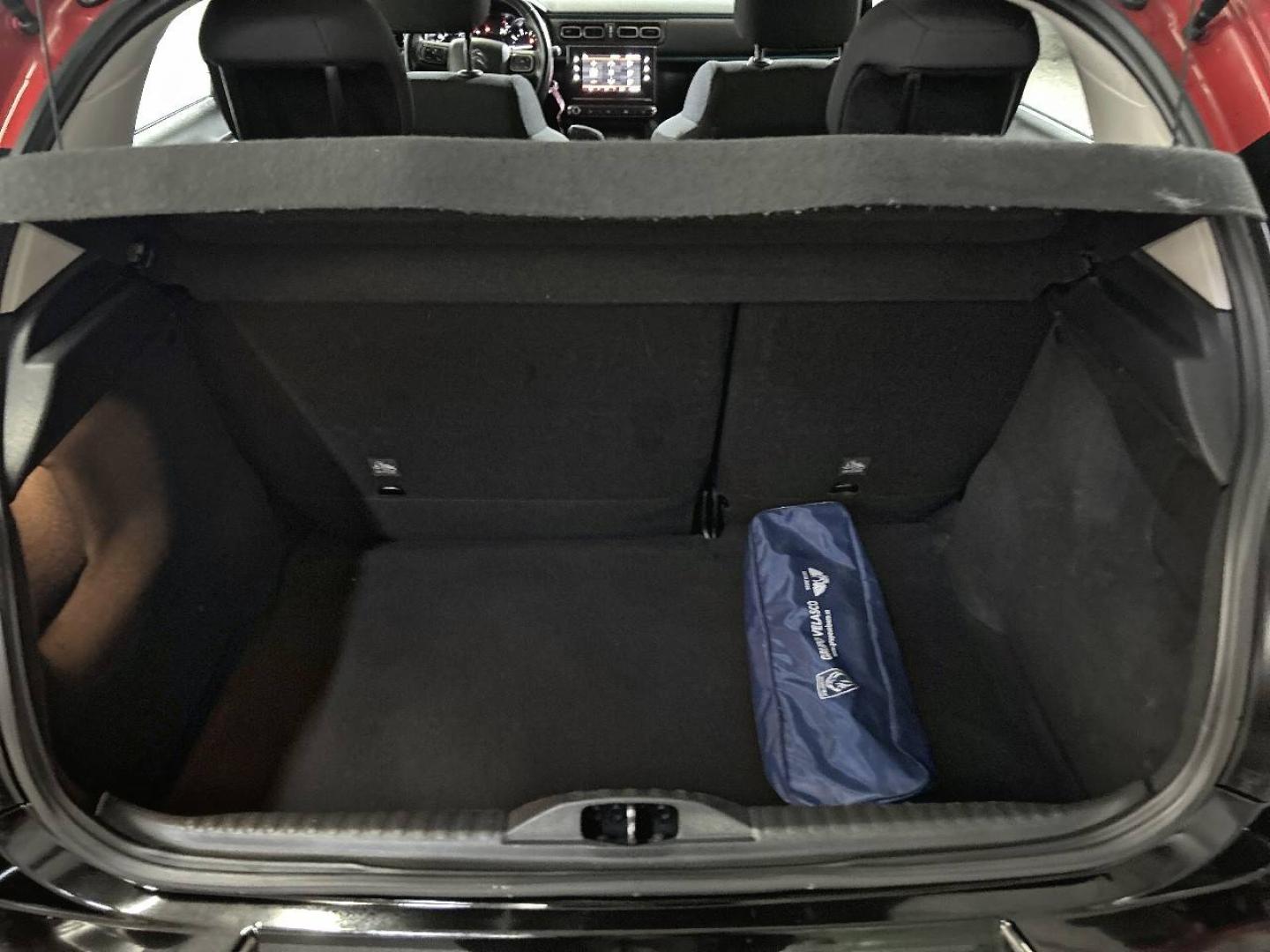 imagen swiper vehículo 6