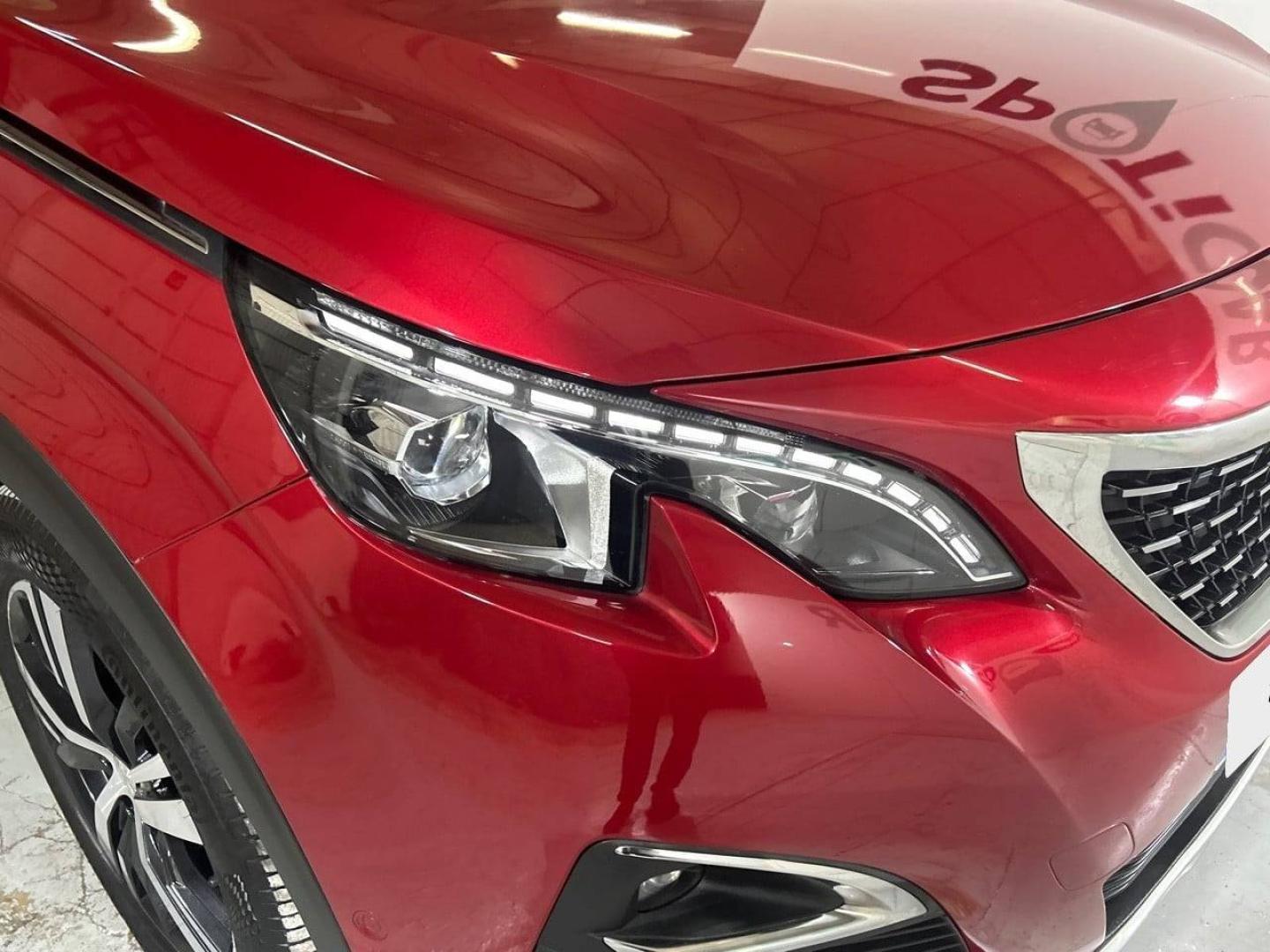 imagen swiper vehículo 15