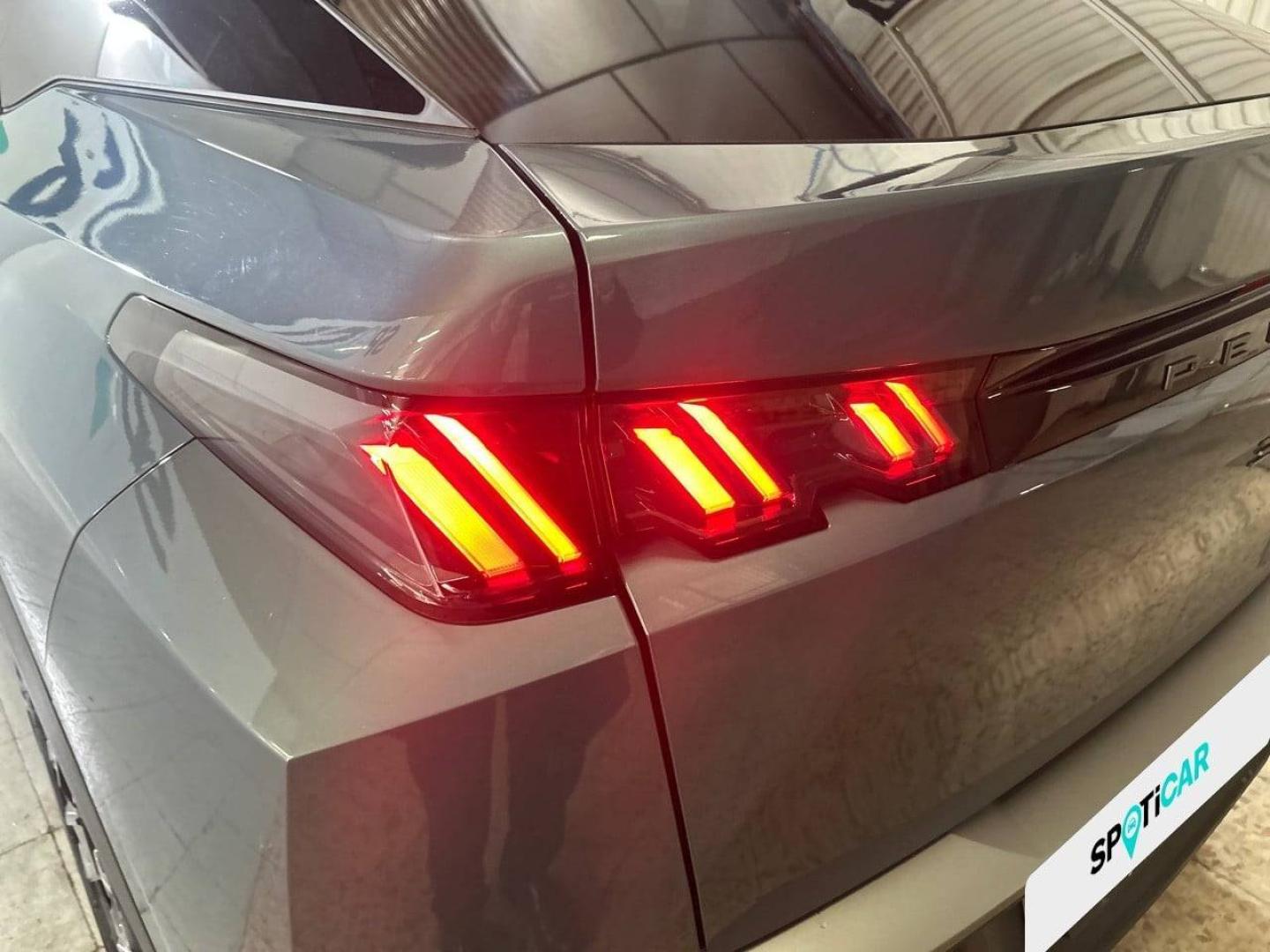 imagen swiper vehículo 16