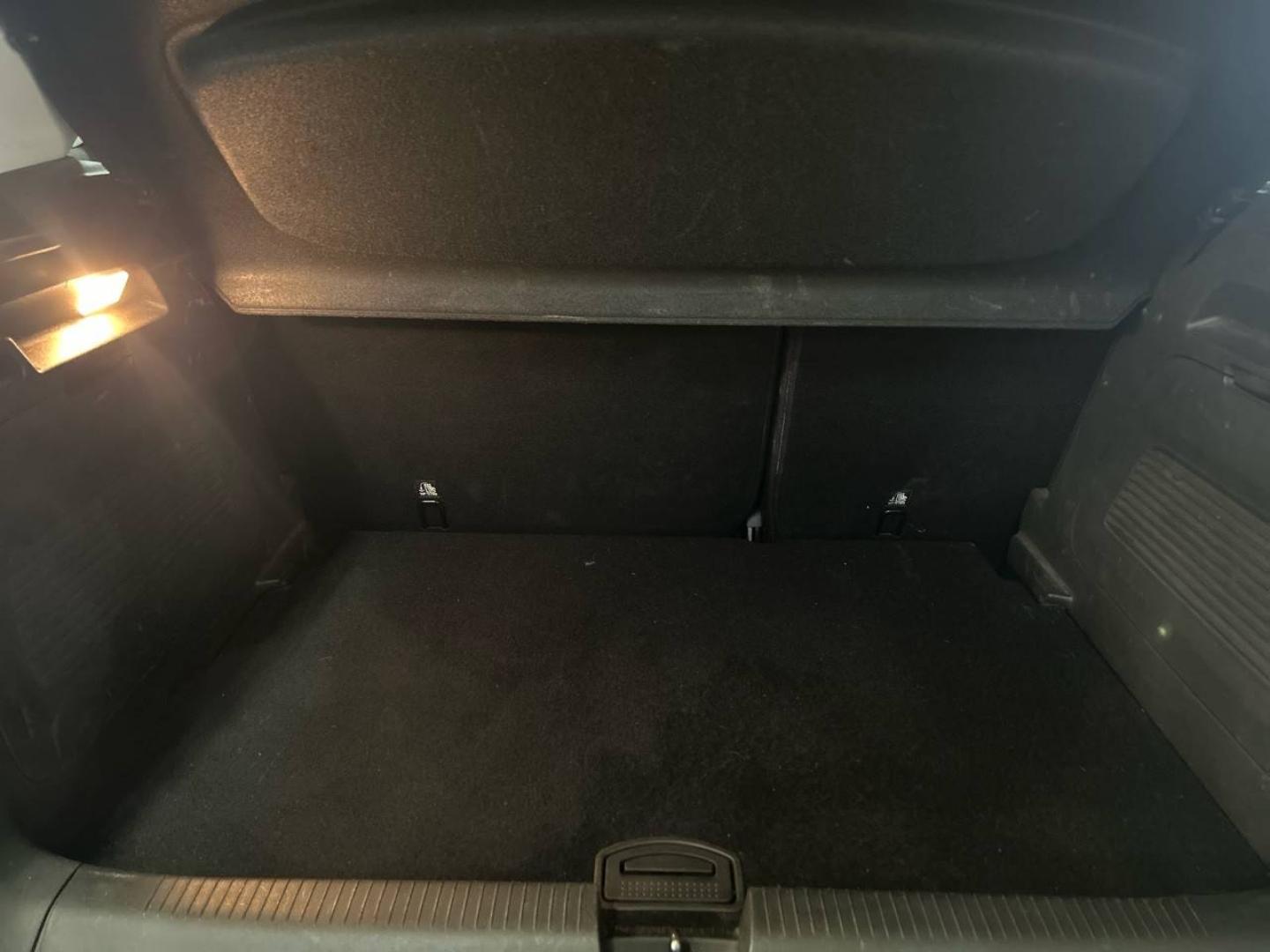 imagen swiper vehículo 6