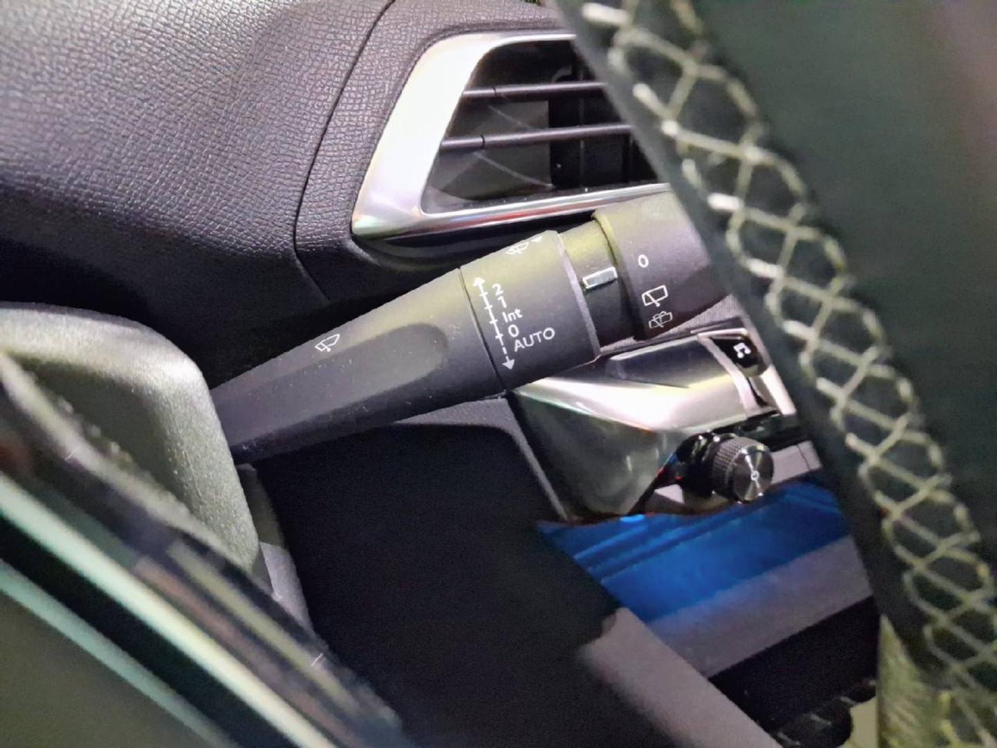 imagen swiper vehículo 23