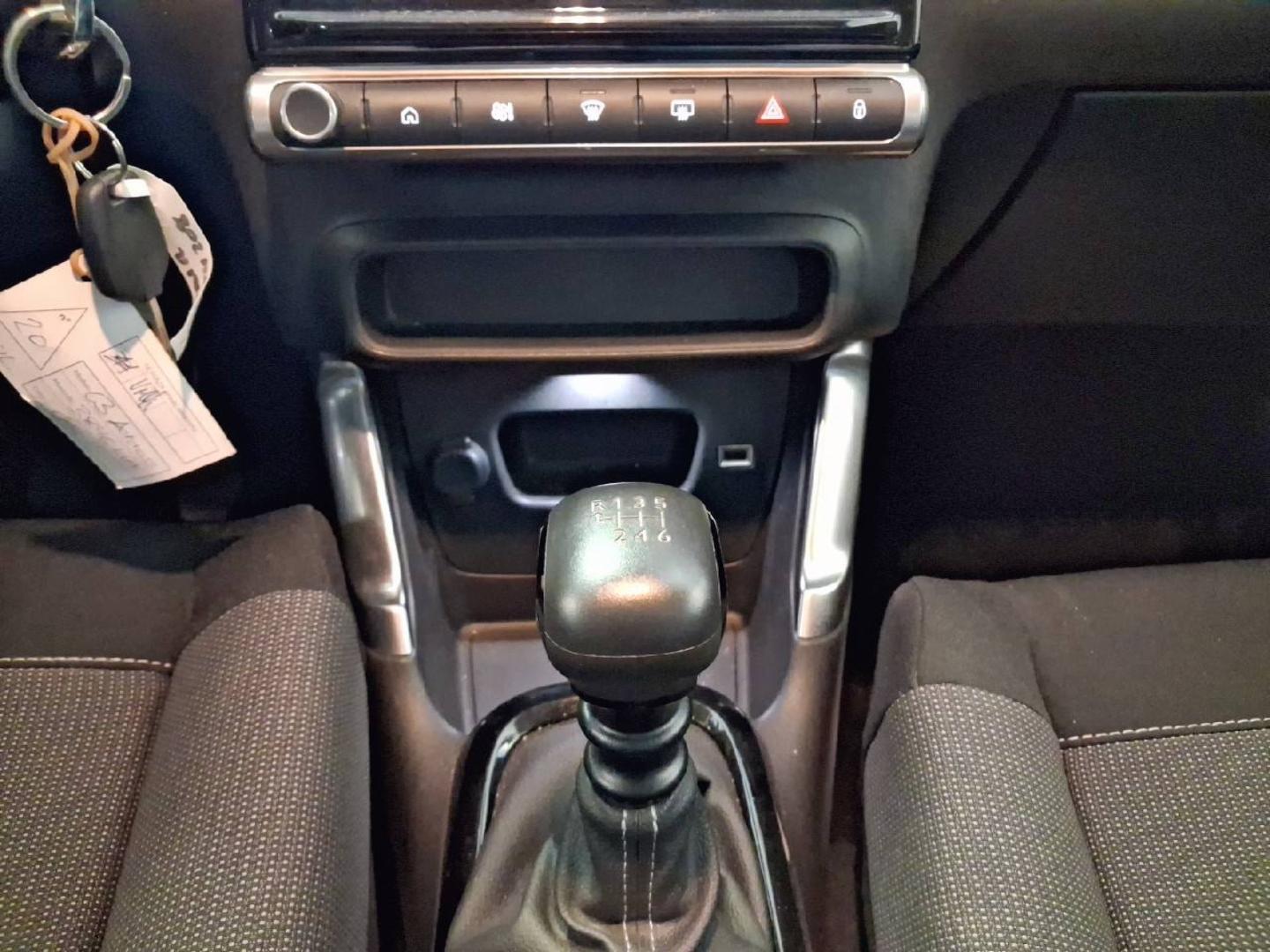imagen swiper vehículo 22