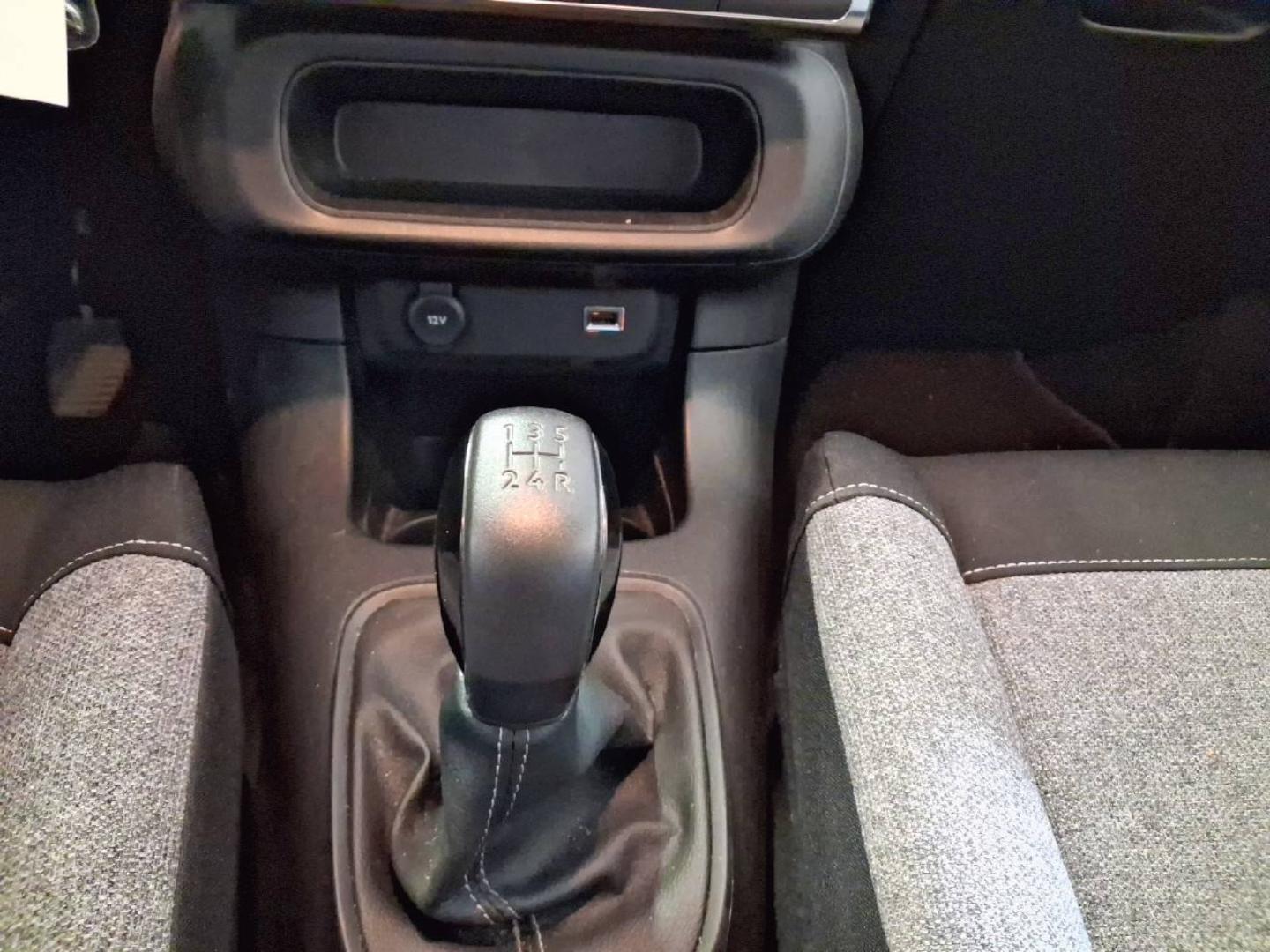 imagen swiper vehículo 22