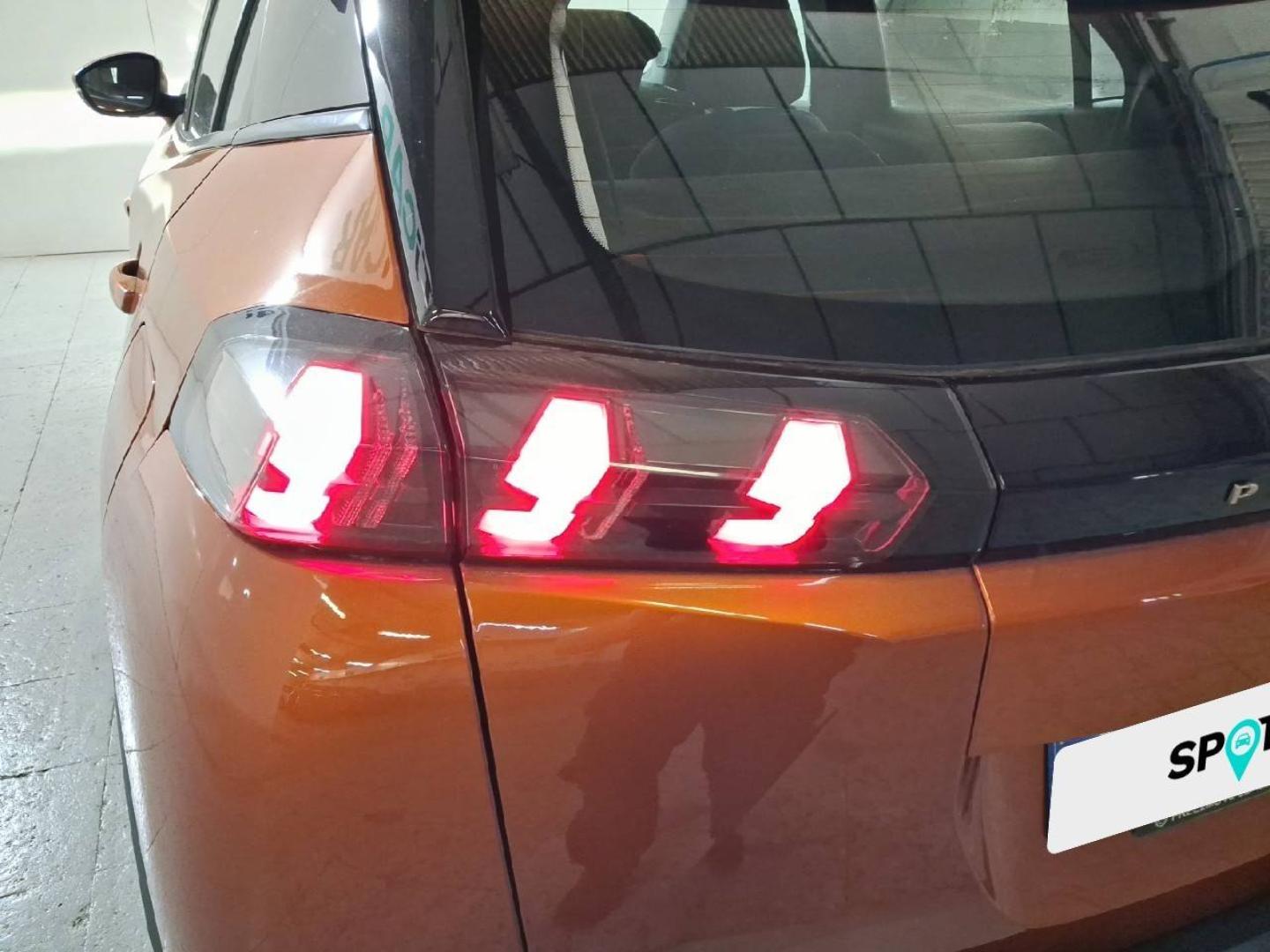 imagen swiper vehículo 16
