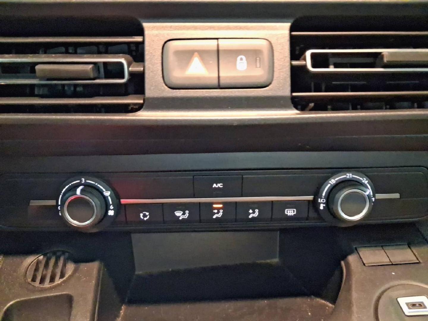 imagen swiper vehículo 22