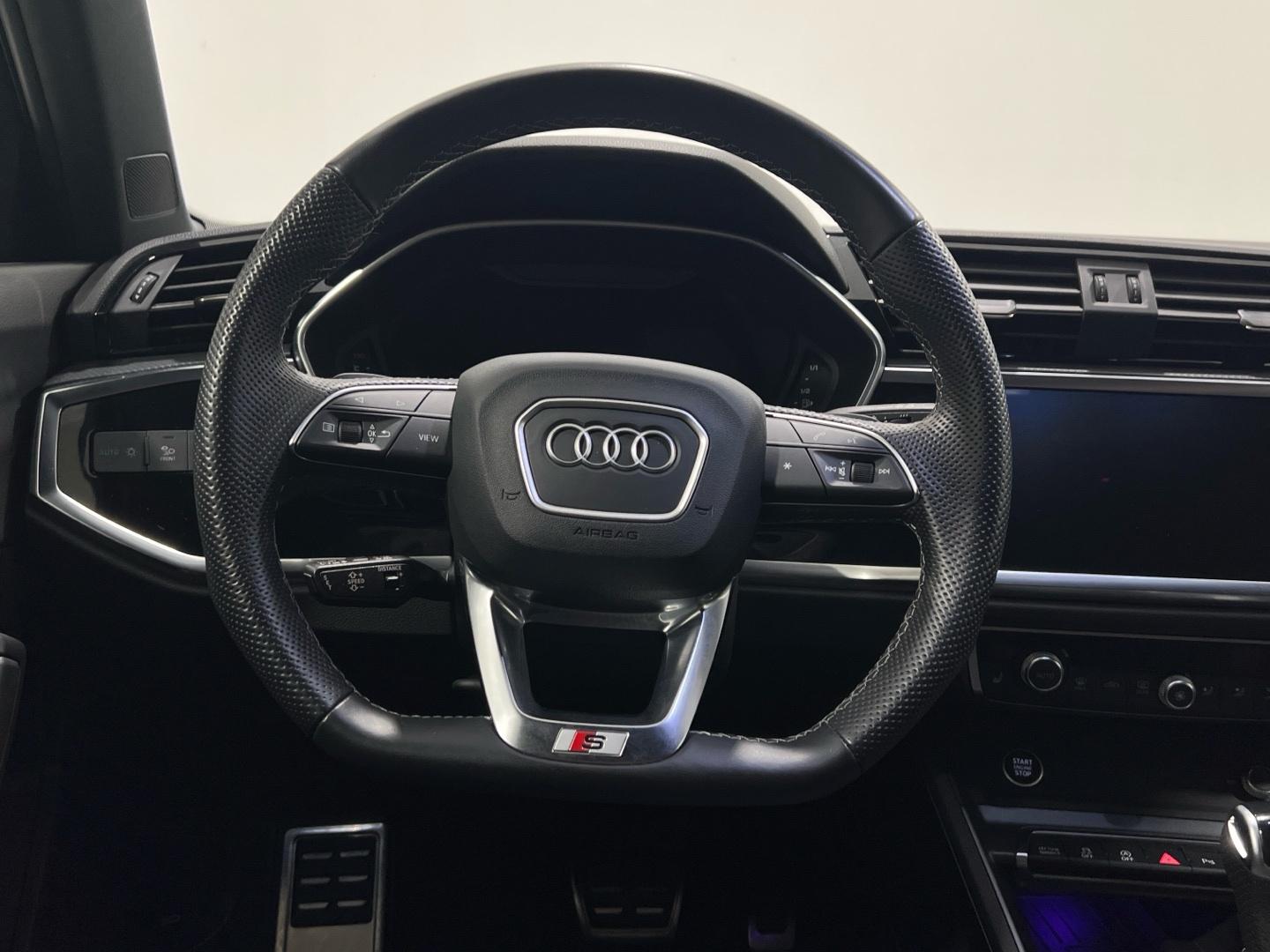 Audi Q3 2.0 35 TDI S TRONIC BLACK LINE 150 5P