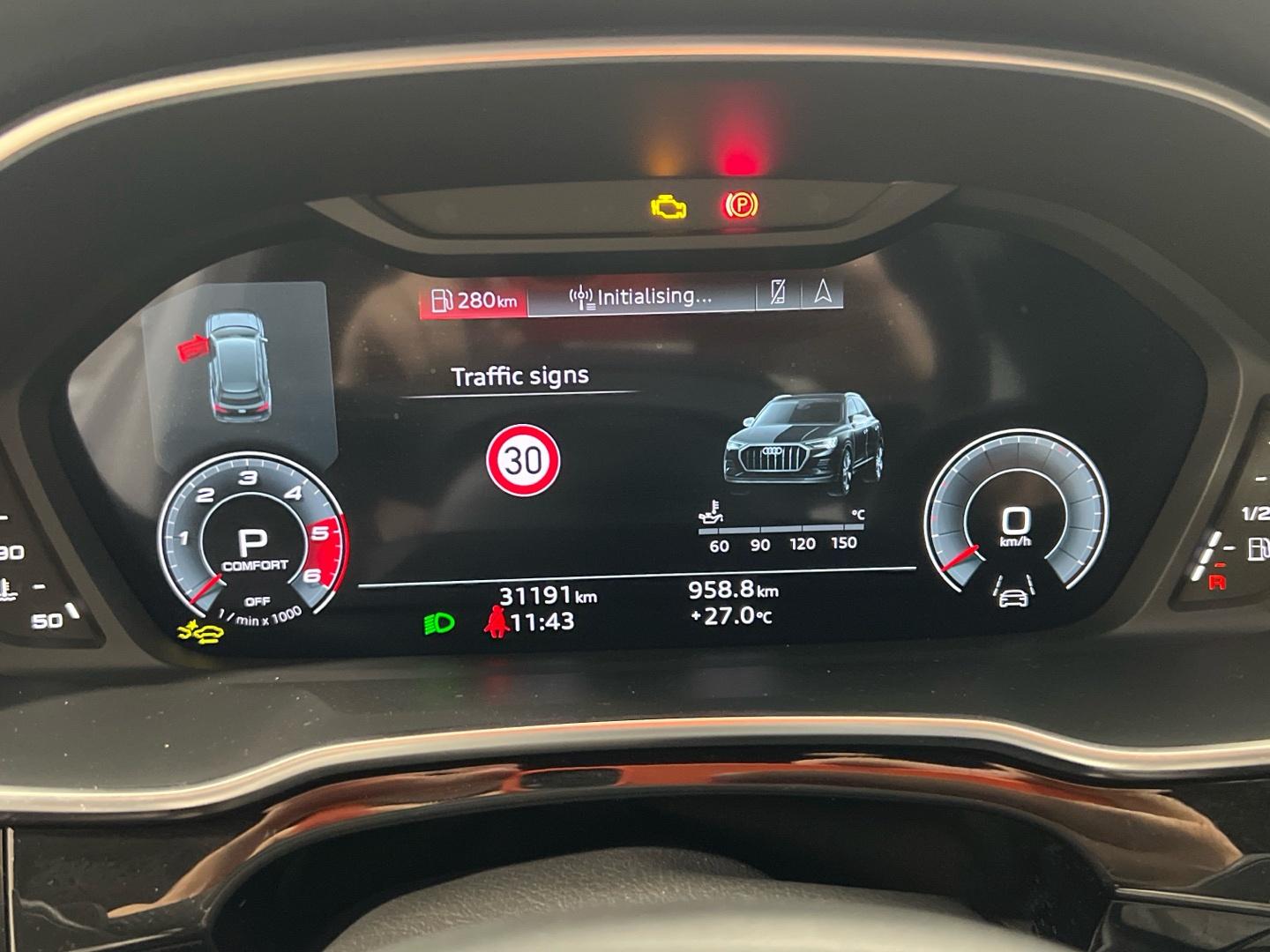 Audi Q3 2.0 35 TDI S TRONIC BLACK LINE 150 5P