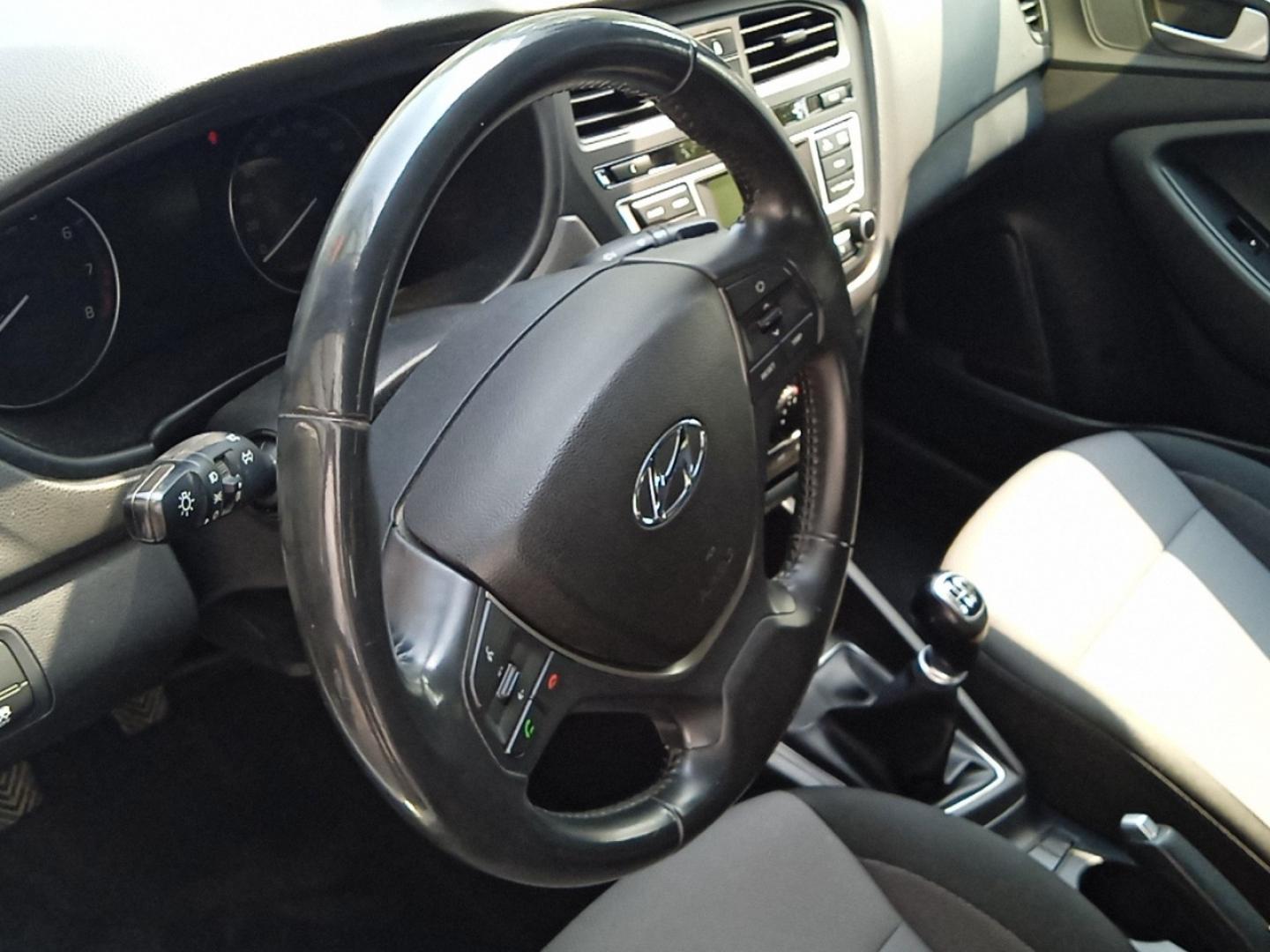 Hyundai i20 1.2 MPI GO! 84 5P