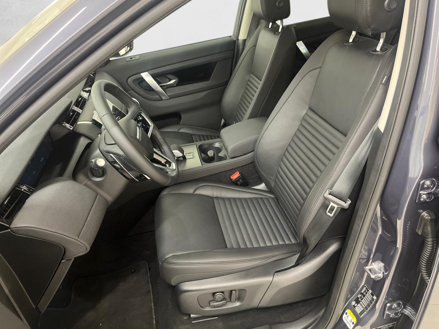 Land Rover Discovery Sport 2.0 D165 MHEV S AWD AUTO 163 5P