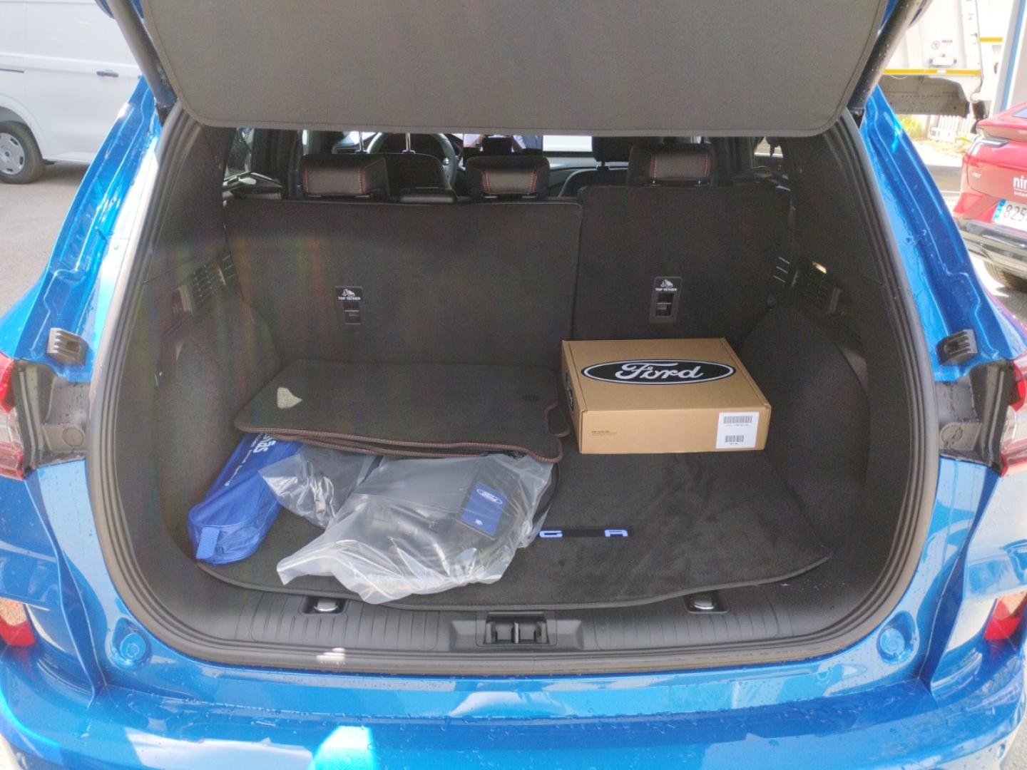 Ford Kuga 2.5 PHEV ST-LINE X AUTO 243 5P