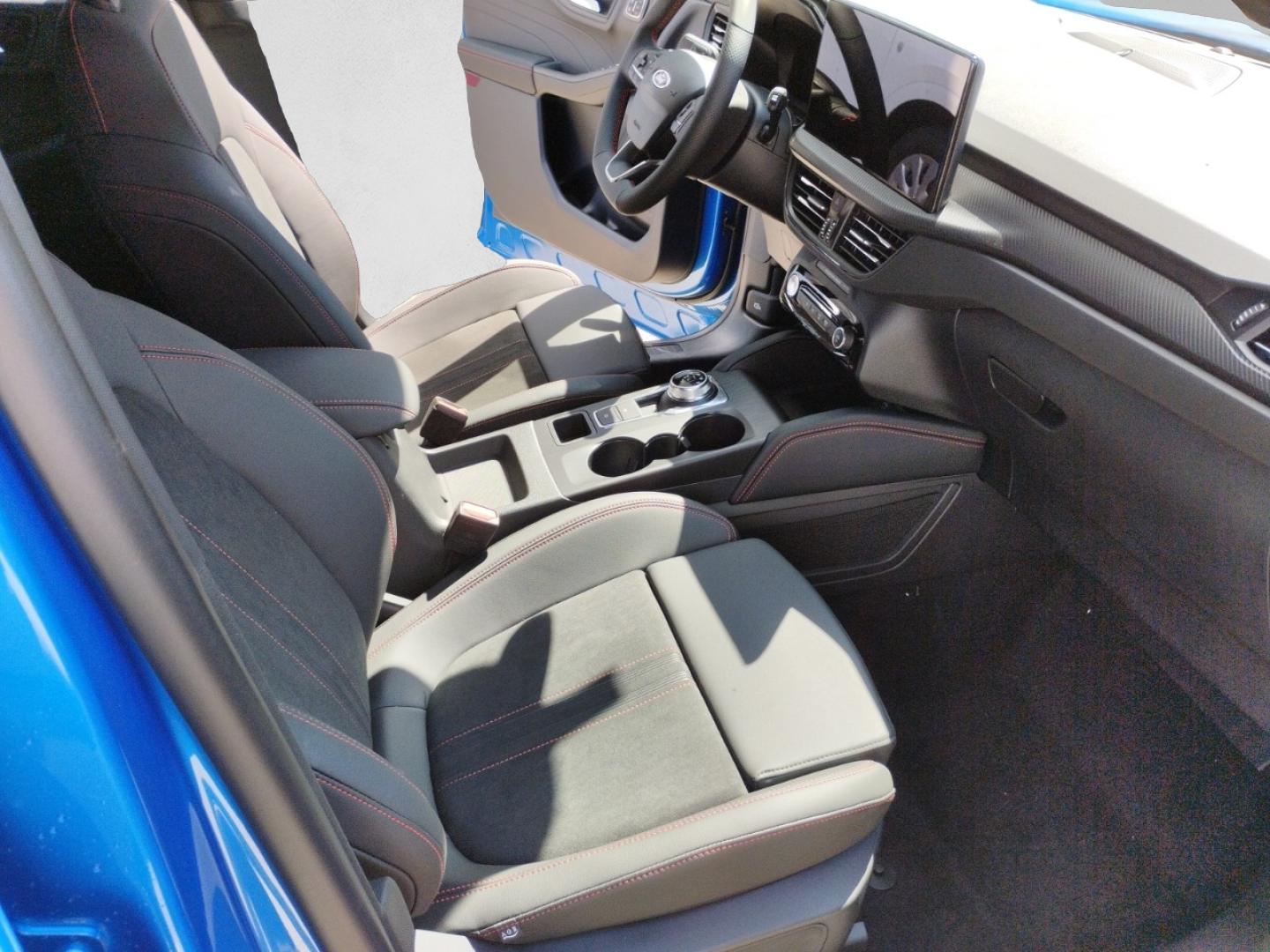 Ford Kuga 2.5 PHEV ST-LINE X AUTO 243 5P