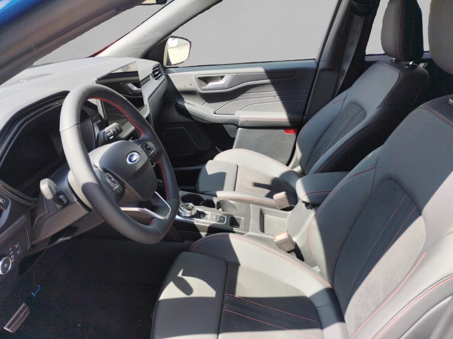 Ford Kuga 2.5 PHEV ST-LINE X AUTO 243 5P