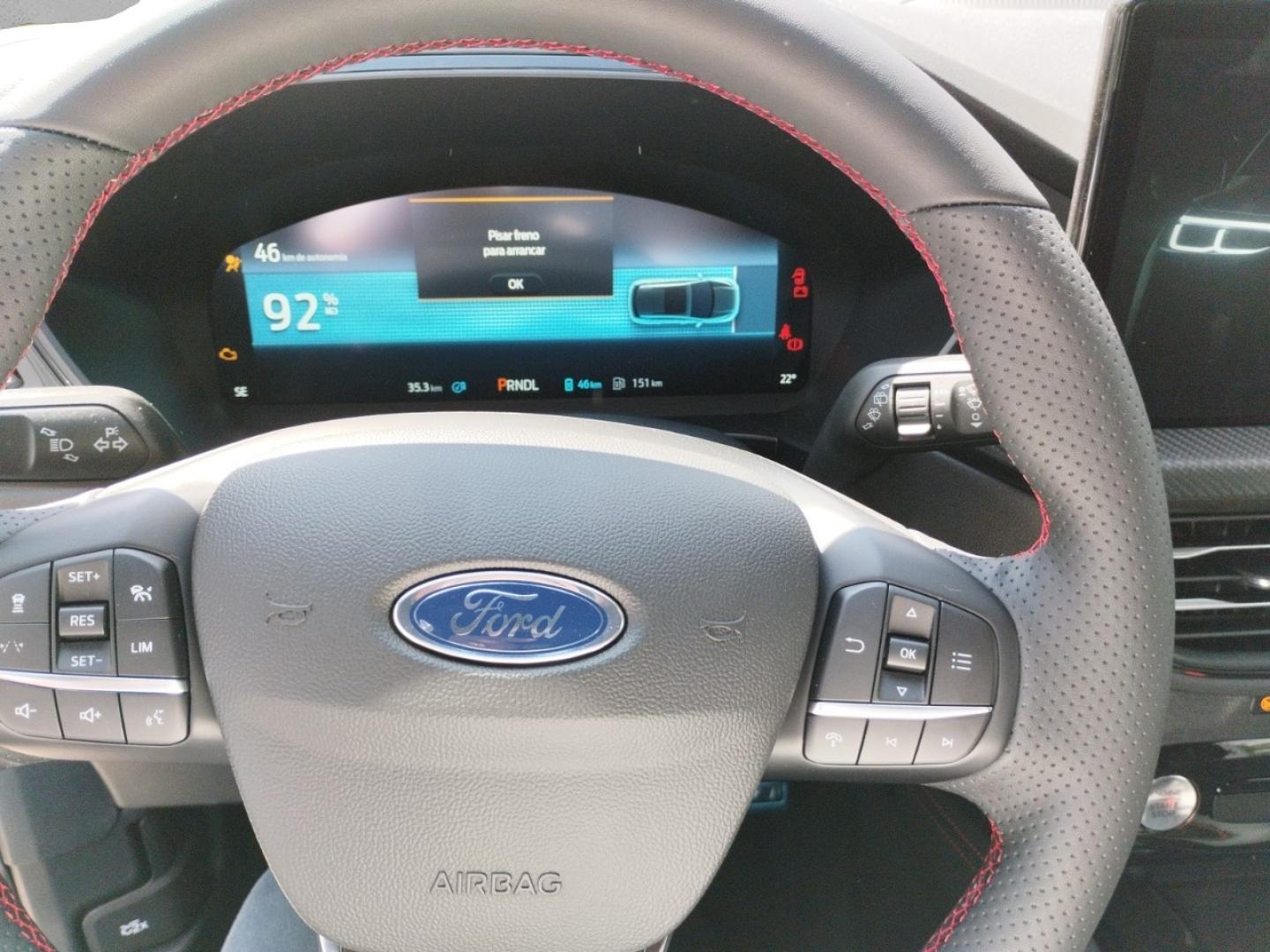 Ford Kuga 2.5 PHEV ST-LINE X AUTO 243 5P