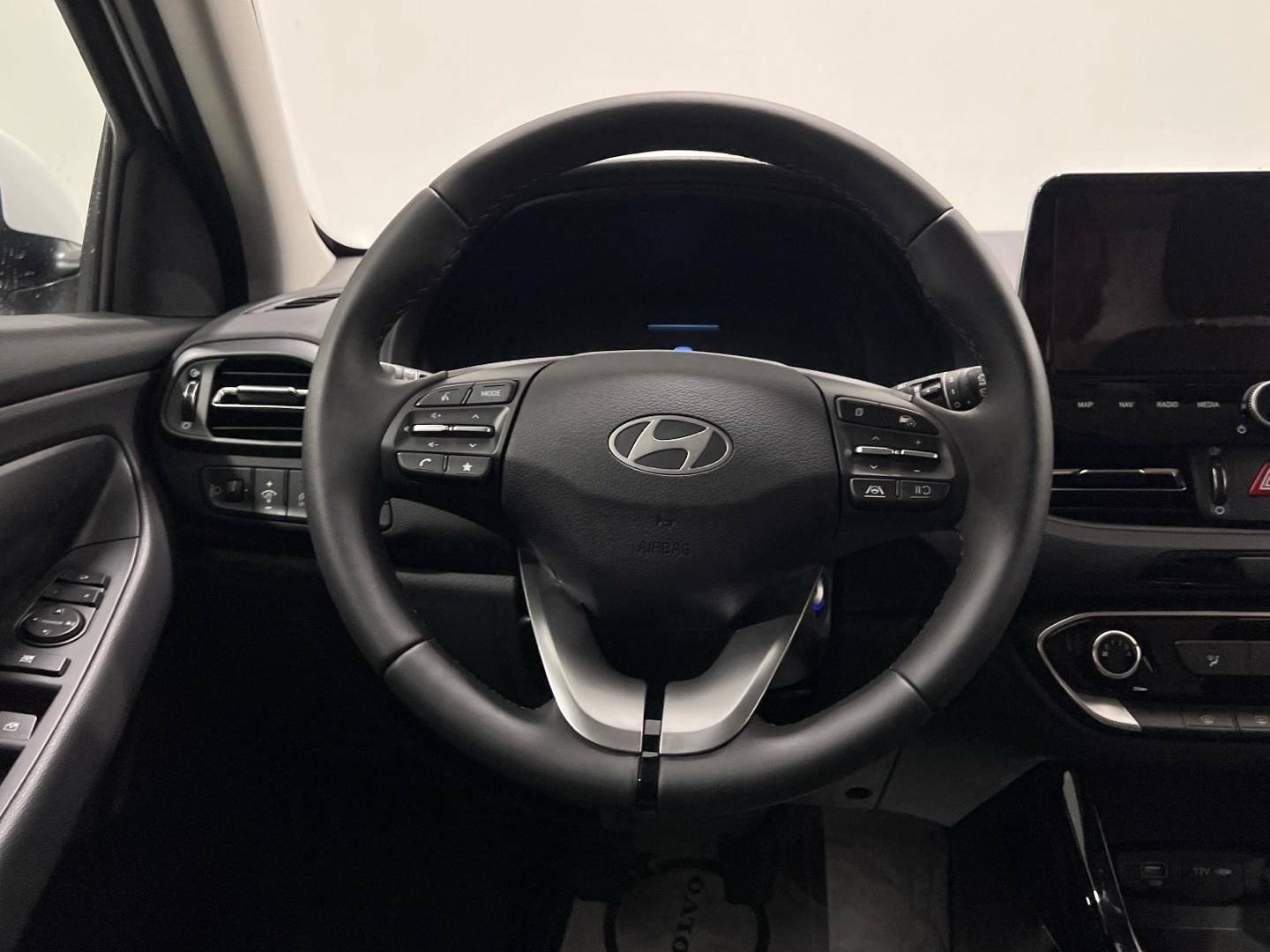 Hyundai i30 1.0 TGDI MHEV KLASS 100 5P